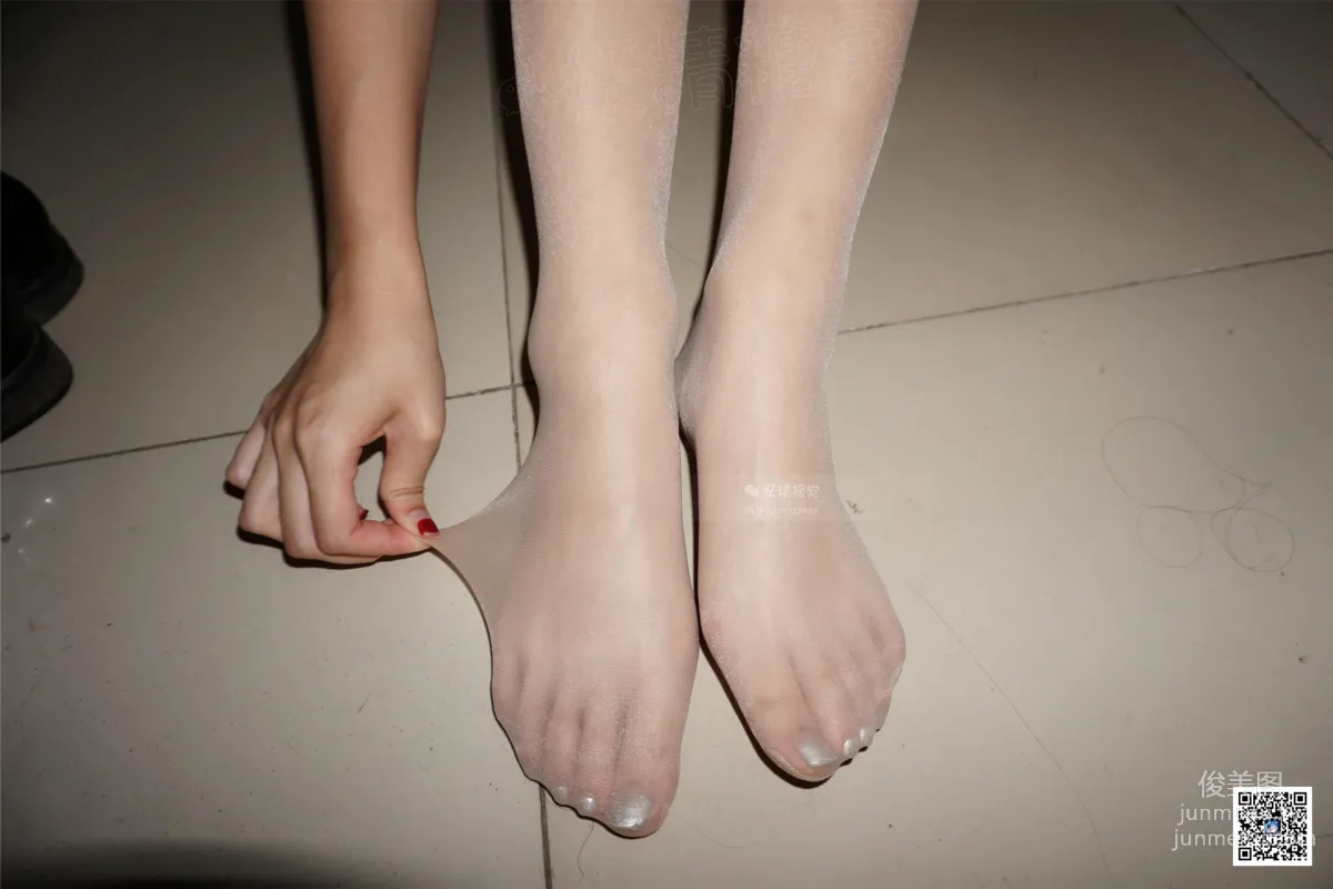 妖精視覺 NO.077 小璇 遇見你的肉絲襪 [62P] 26