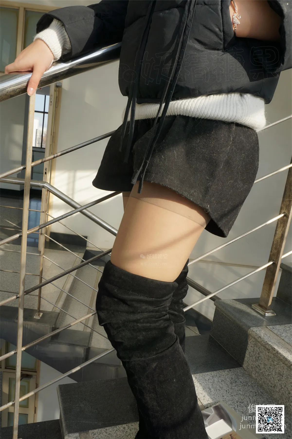 妖精視覺 NO.104 蘇蘇 長靴&高跟，雙色絲襪。 [73P] 47