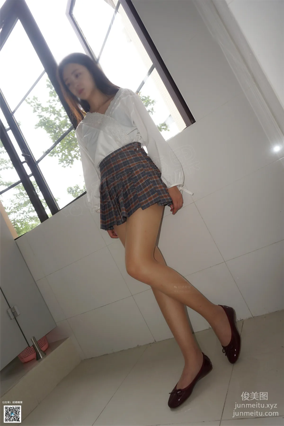 妖精視覺 NO.137 蘇蘇 冰瑩水晶絲襪 [69P] 2