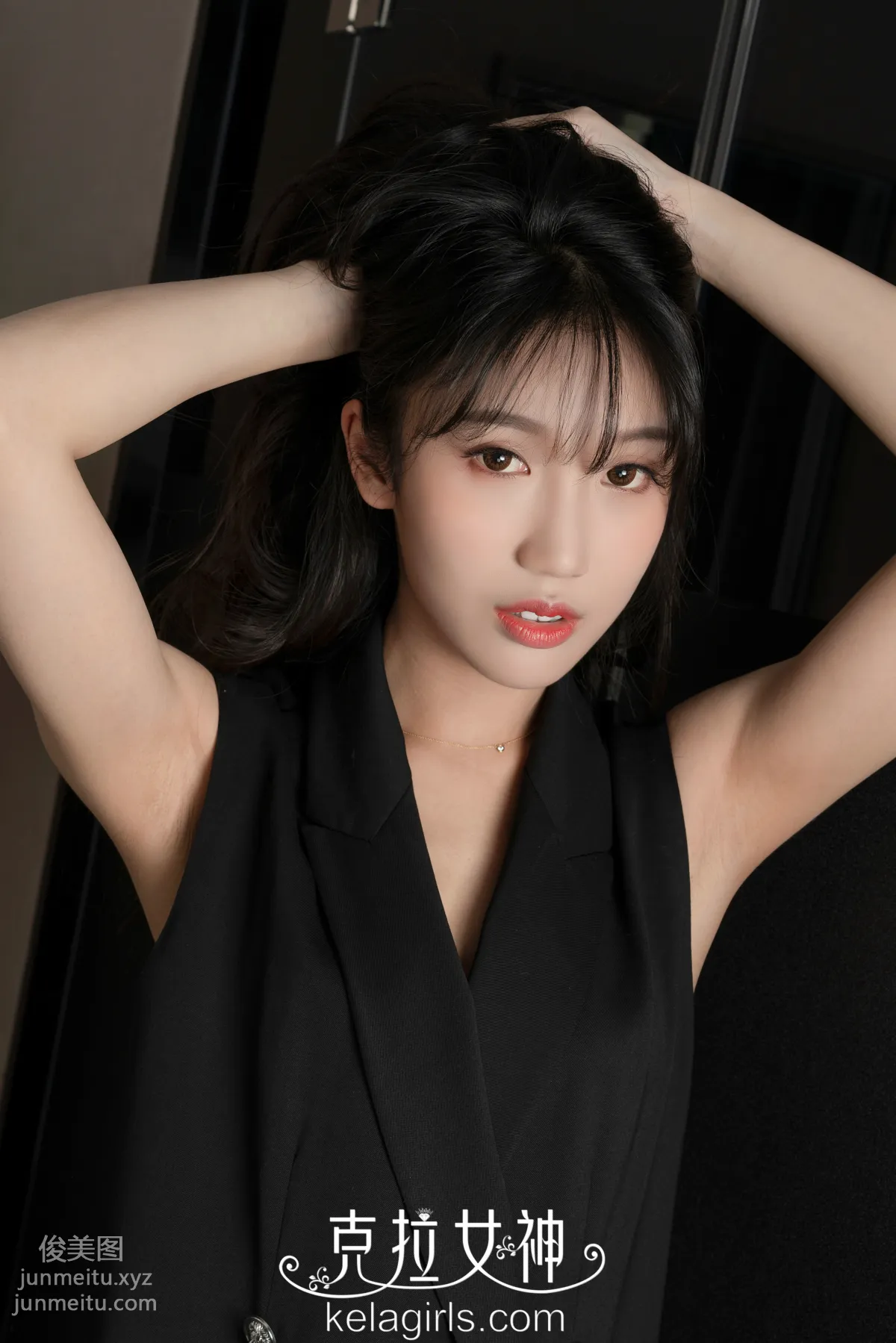 [KeLaGirls克拉女神] 2019.05.31《OL晾腳底》佳瑩 5