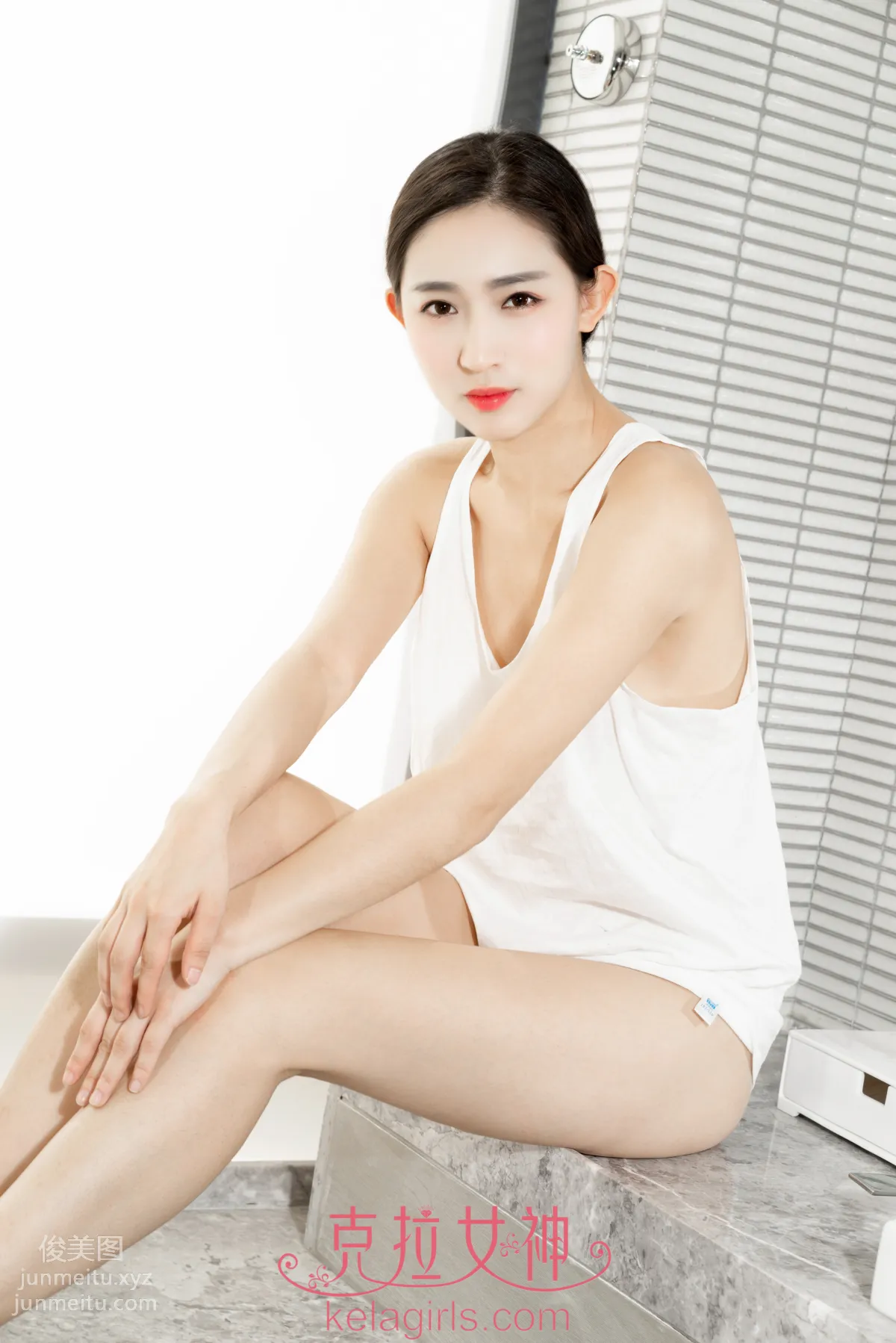 [KeLaGirls克拉女神] 2019.07.29《寬松白背心》姜璐 12