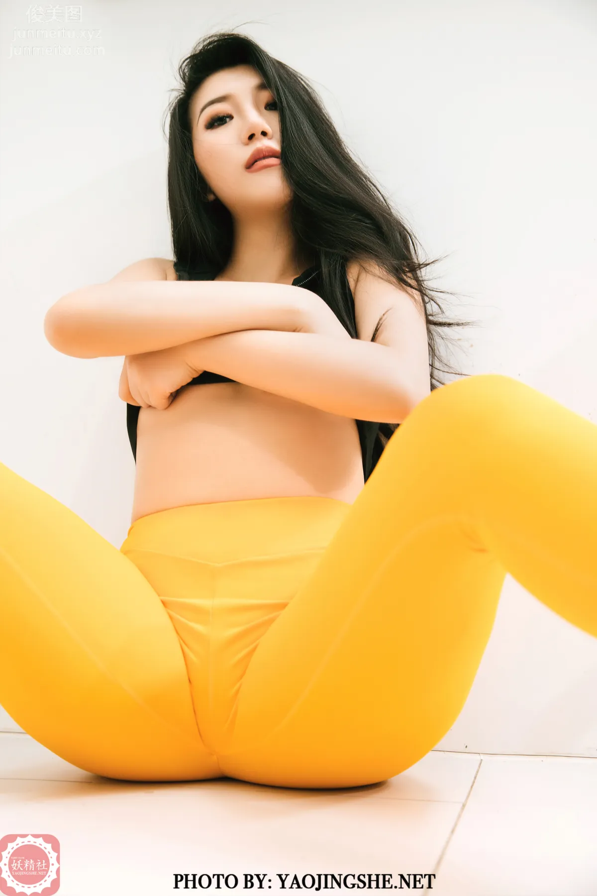 [FAIRY CLUB妖精社] 2020.05.08 V2012《健身蜜桃》秋韻-極品無内絲V系列 23