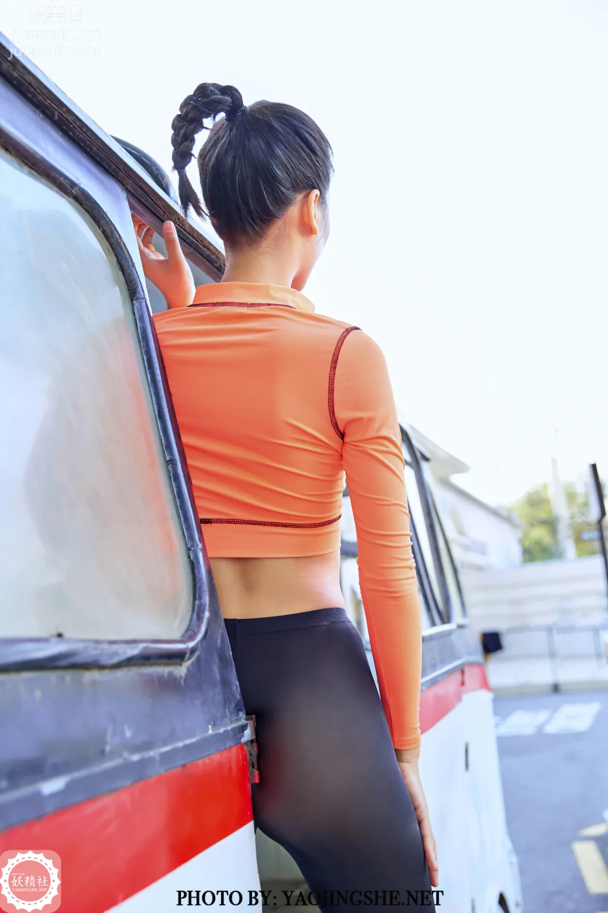 [FAIRY CLUB妖精社] 2020.06.26 V2014《公交車》珍珍-極品無内絲V系列 33