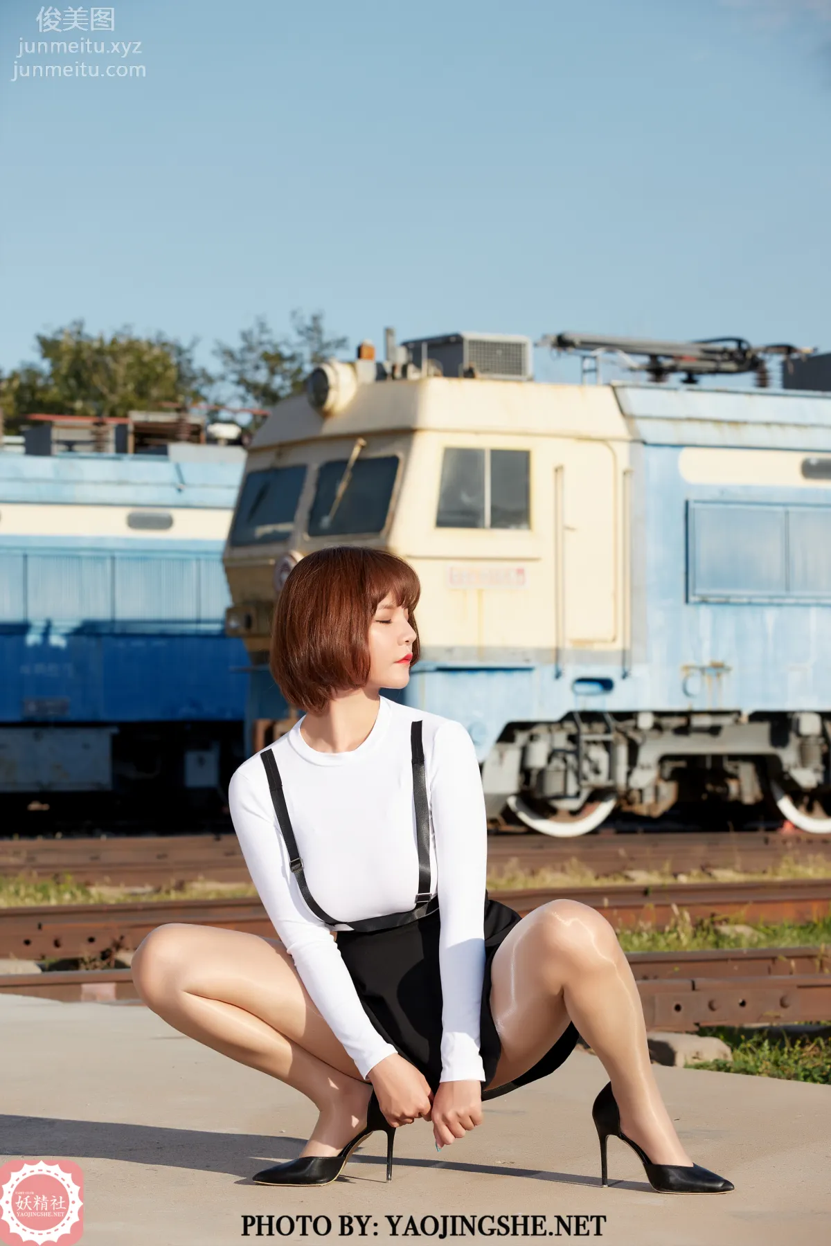 [FAIRY CLUB妖精社] 2020.11.28 T2042《逆光車站》唐飛飛-極品無内絲T系列 13