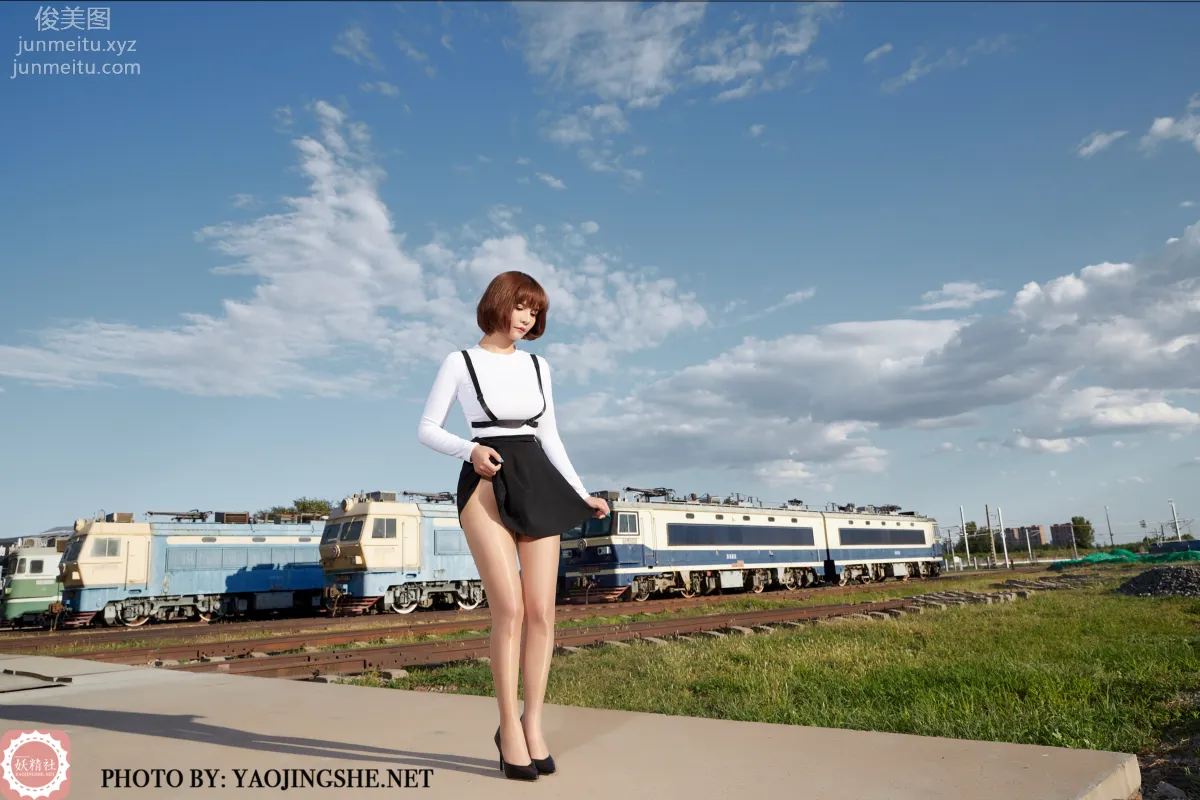 [FAIRY CLUB妖精社] 2020.11.28 T2042《逆光車站》唐飛飛-極品無内絲T系列 14