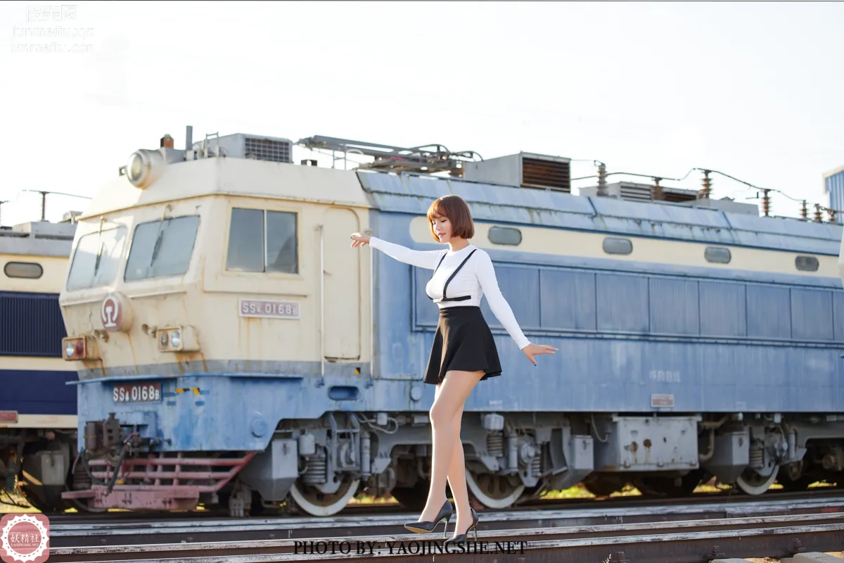 [FAIRY CLUB妖精社] 2020.11.28 T2042《逆光車站》唐飛飛-極品無内絲T系列 33