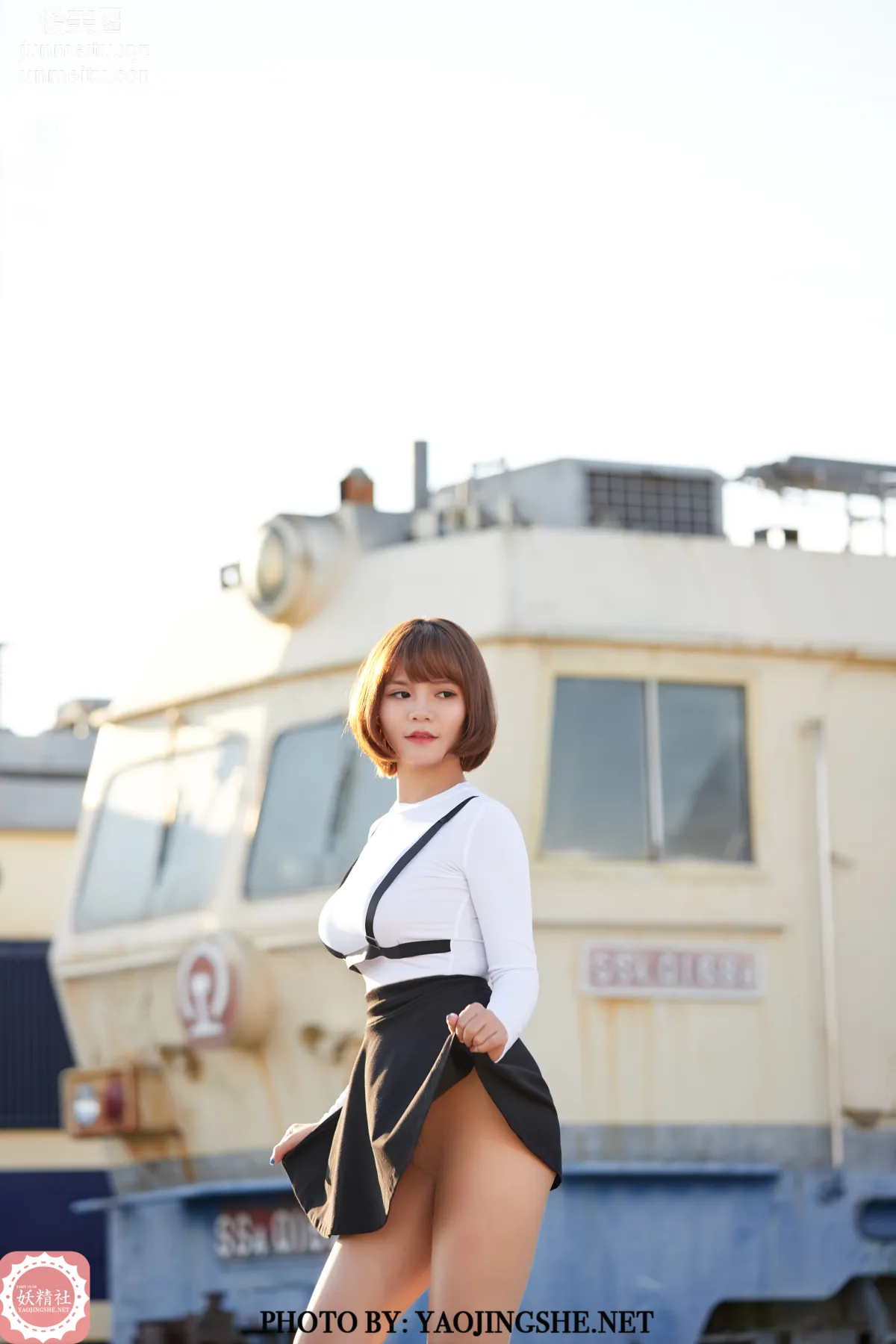 [FAIRY CLUB妖精社] 2020.11.28 T2042《逆光車站》唐飛飛-極品無内絲T系列 36