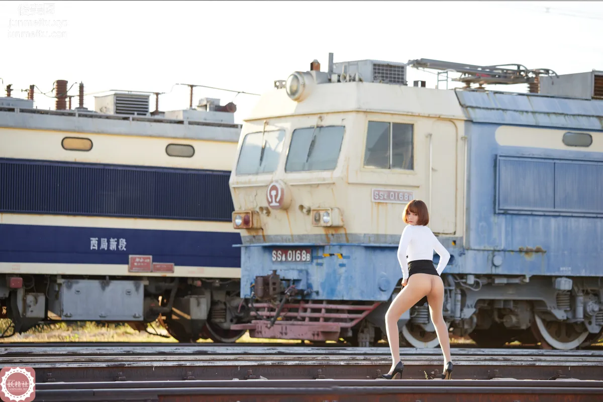 [FAIRY CLUB妖精社] 2020.11.28 T2042《逆光車站》唐飛飛-極品無内絲T系列 41