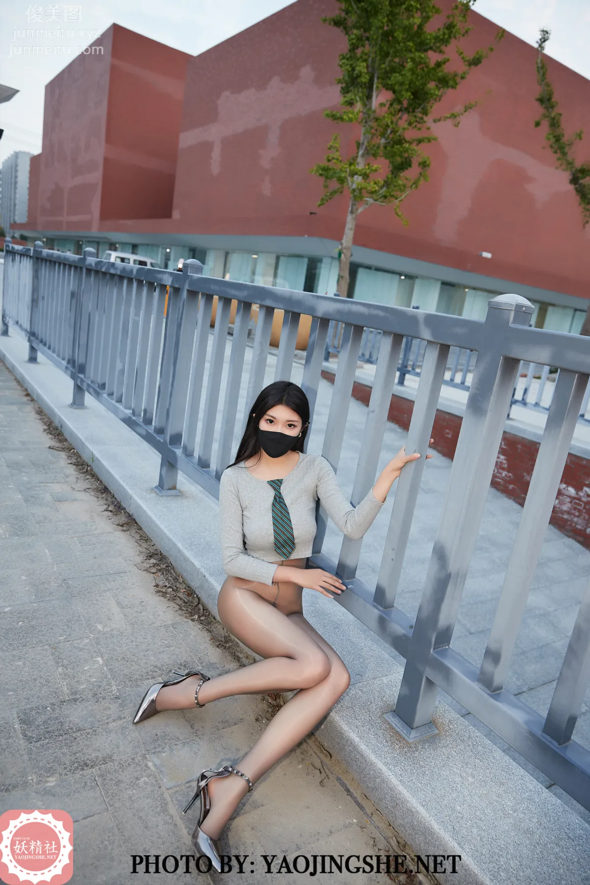 [FAIRY CLUB妖精社] 2020.12.16 T2044《下班路上》蘇偉-極品無内絲T系列 39