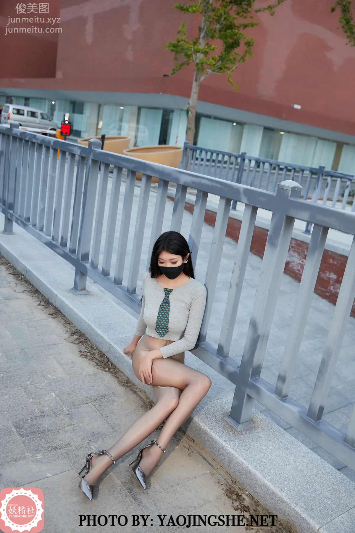 [FAIRY CLUB妖精社] 2020.12.16 T2044《下班路上》蘇偉-極品無内絲T系列 41