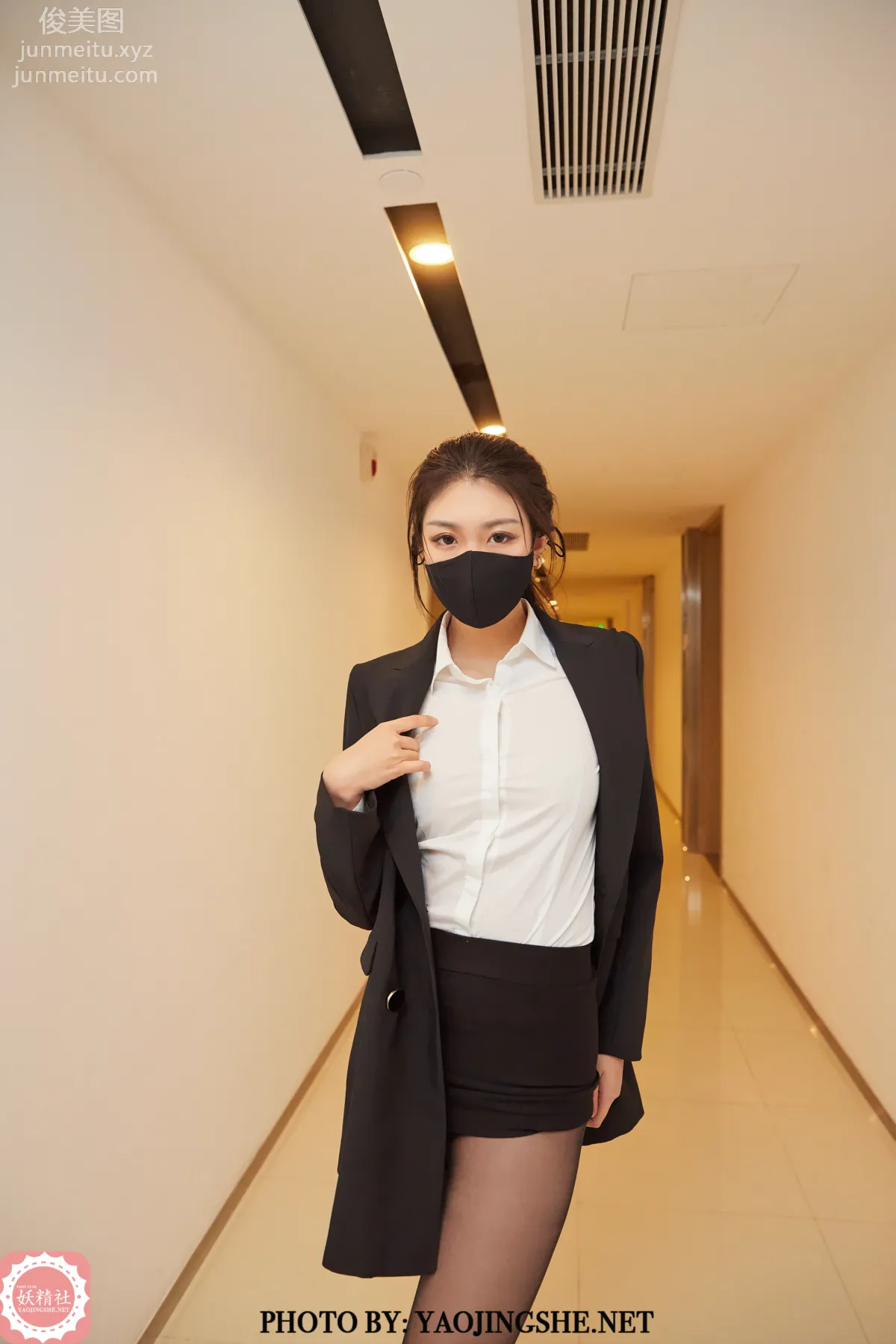 [FAIRY CLUB妖精社] 2021.06.12 T2121《尾随蘇老師》蘇偉-極品無内絲T系列 18