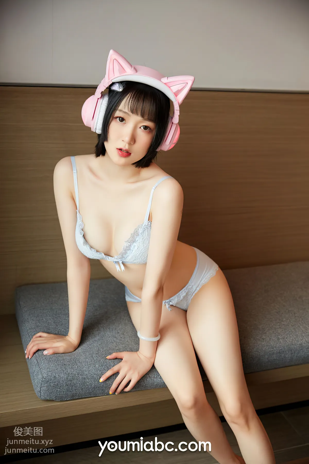 781：[YouMi尤蜜]2021.07.16 我的AI女友 龍女寶寶[24P] 12