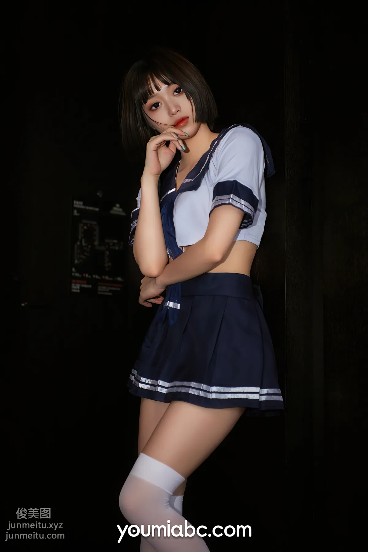784：[YouMi尤蜜]2021.07.19 放學等我 萌萌[28P] 9