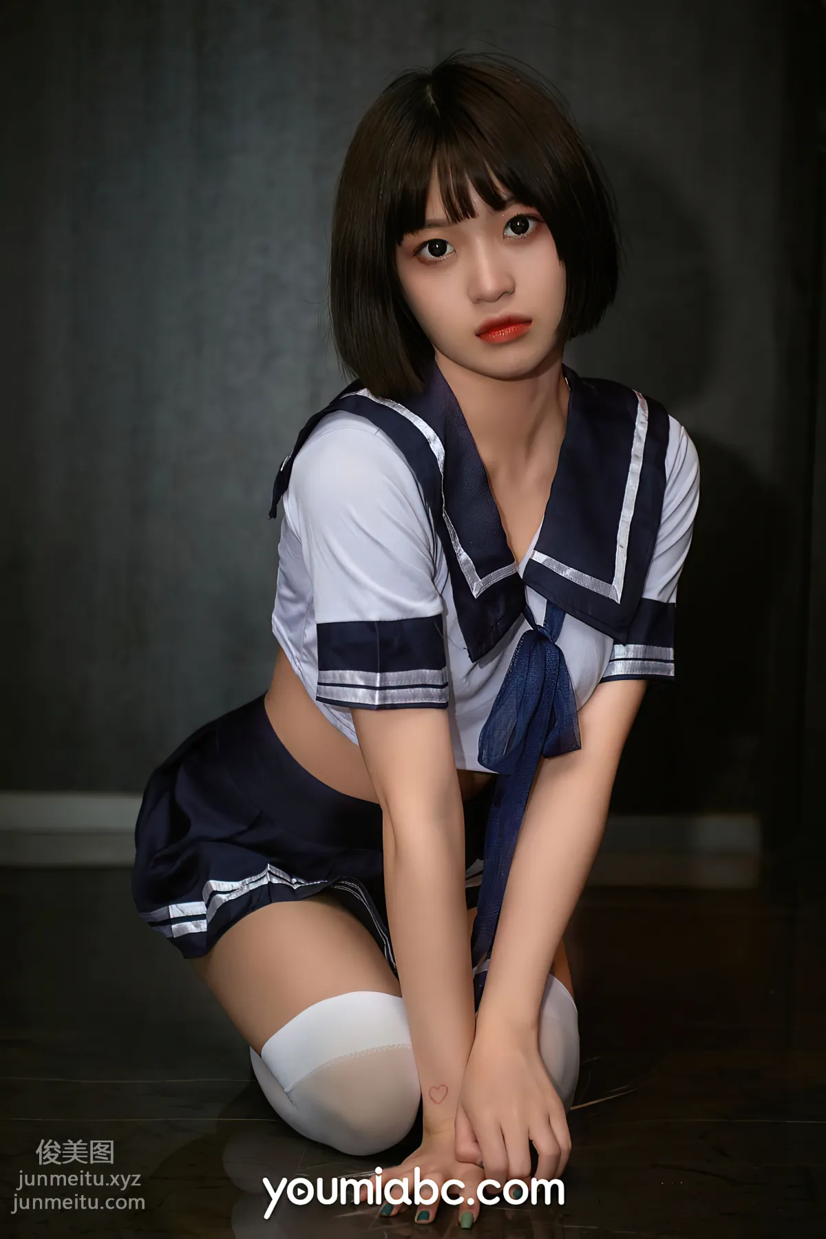 784：[YouMi尤蜜]2021.07.19 放學等我 萌萌[28P] 21