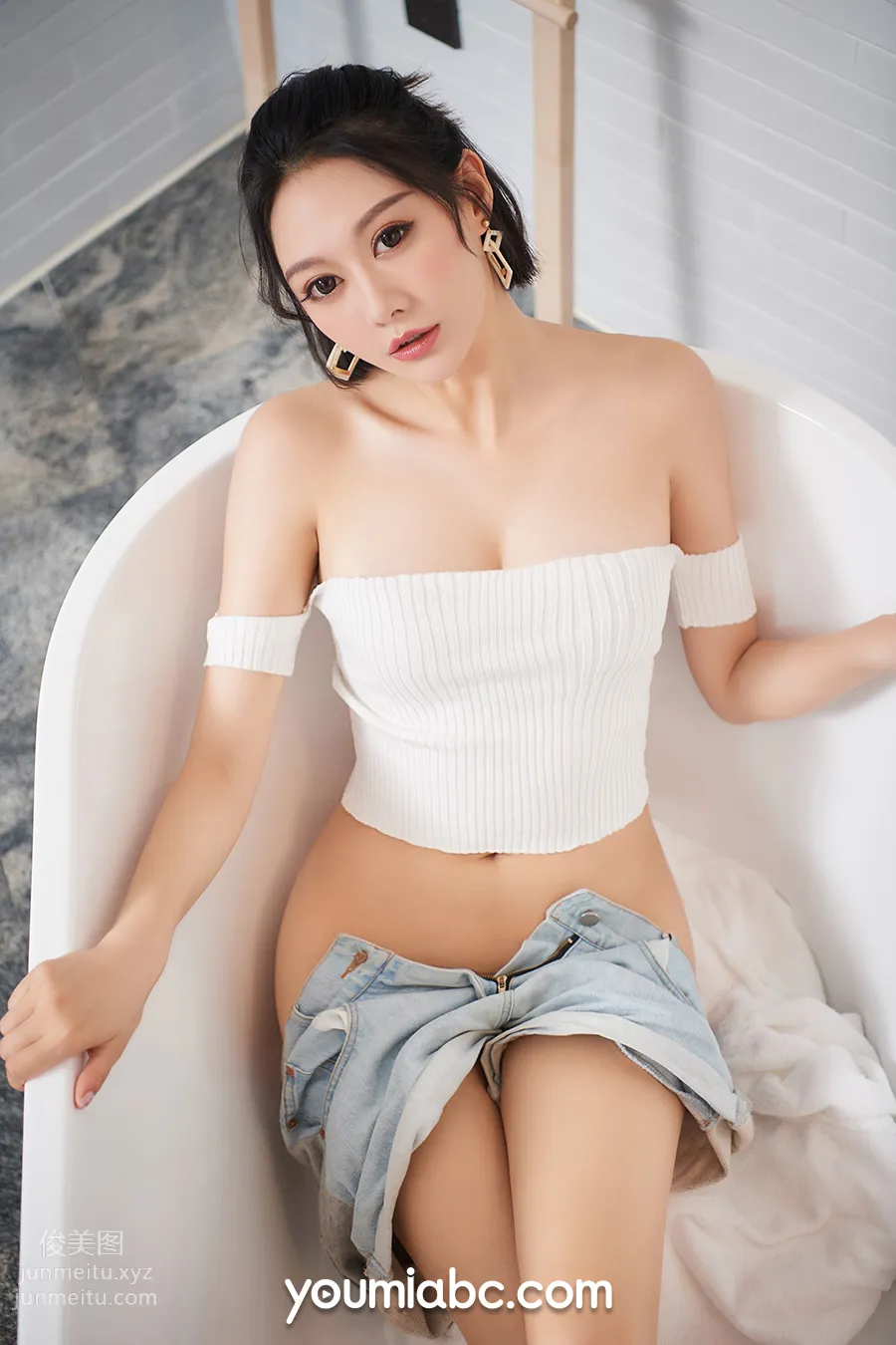 [YouMi尤蜜]2019.10.26 渴望の眼神 藝軒[34P] 24