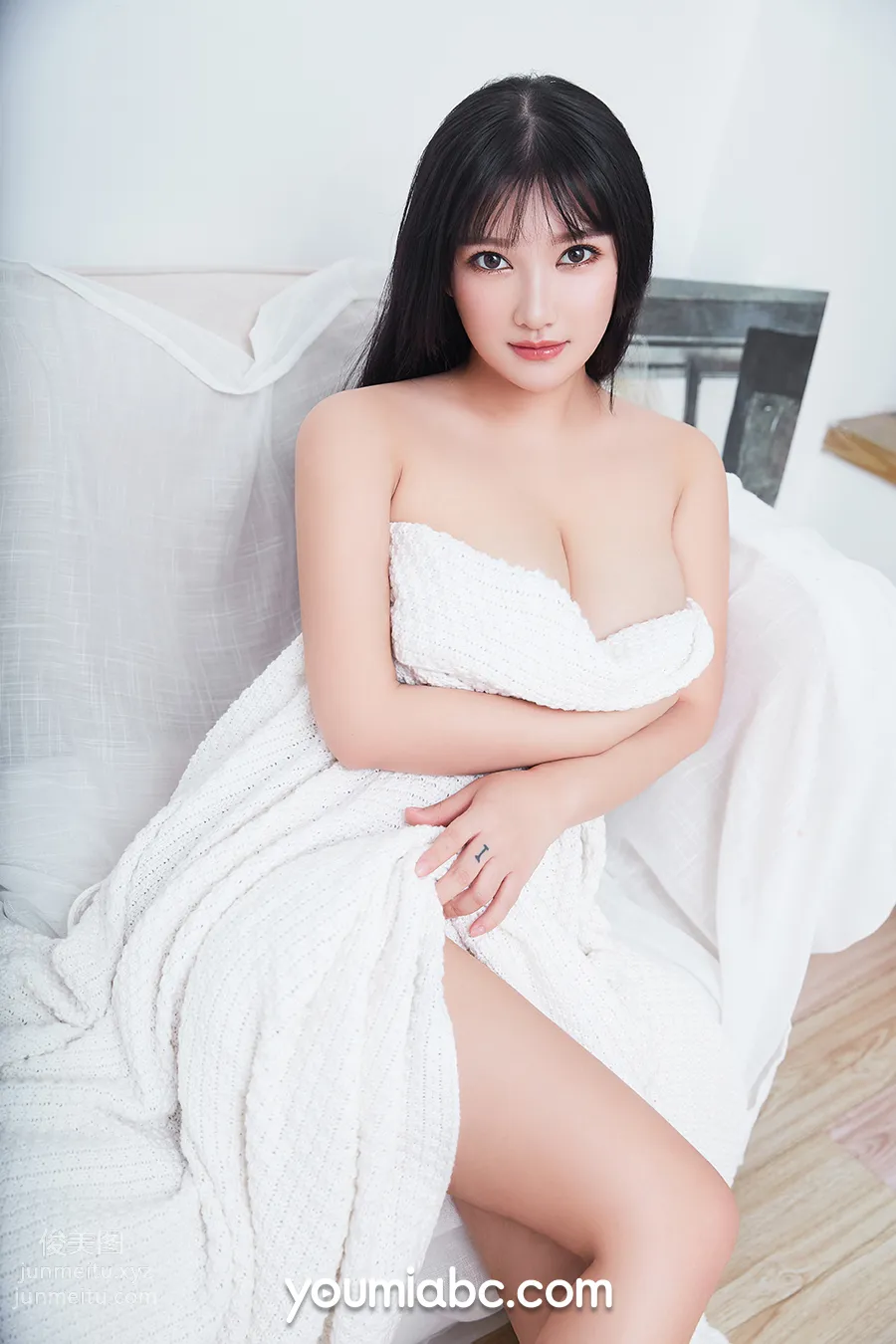 [YouMi尤蜜]2019.10.28 人形乳牛 小尤奈[49P] 19