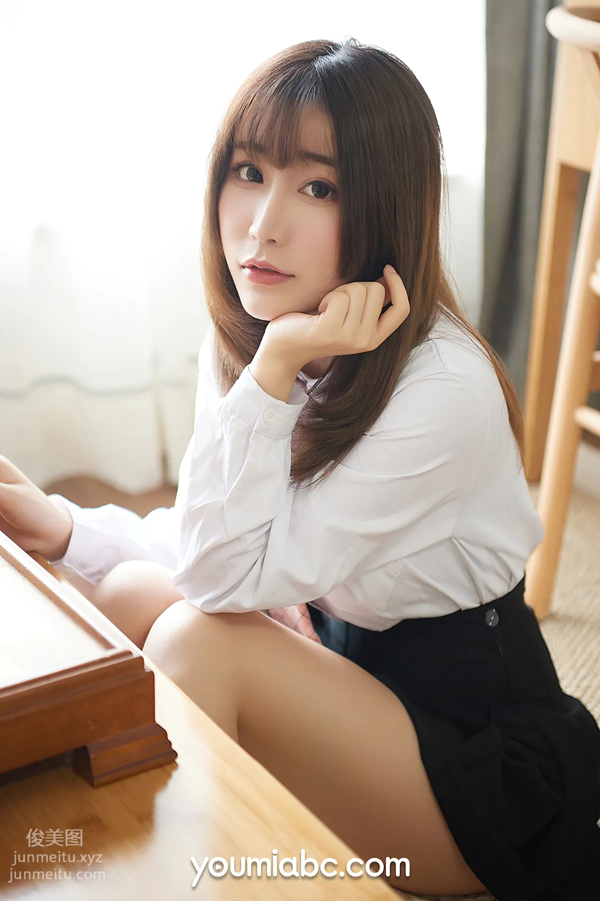 [YouMi尤蜜]2020.05.03 學生妹の制服誘惑 绯月櫻-Cherry[50P] 2