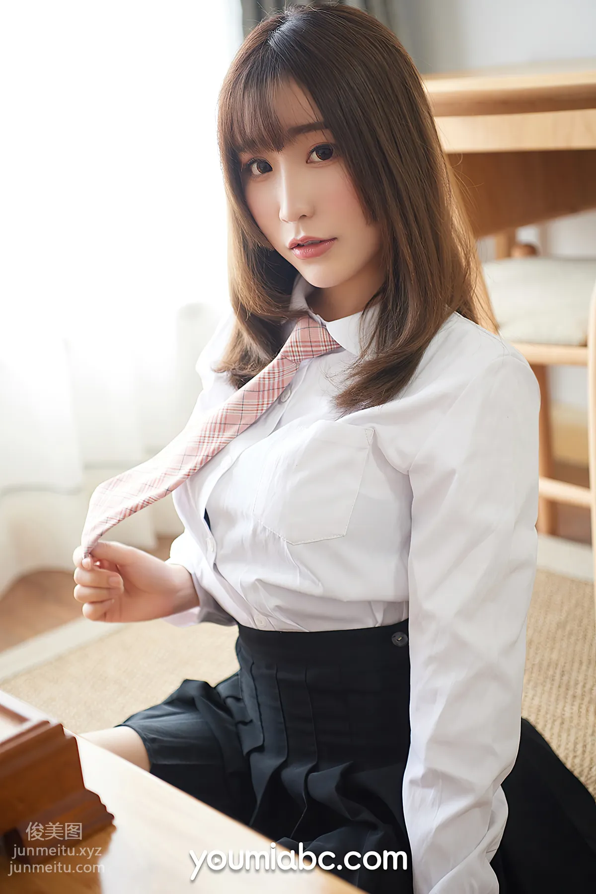 [YouMi尤蜜]2020.05.03 學生妹の制服誘惑 绯月櫻-Cherry[50P] 9