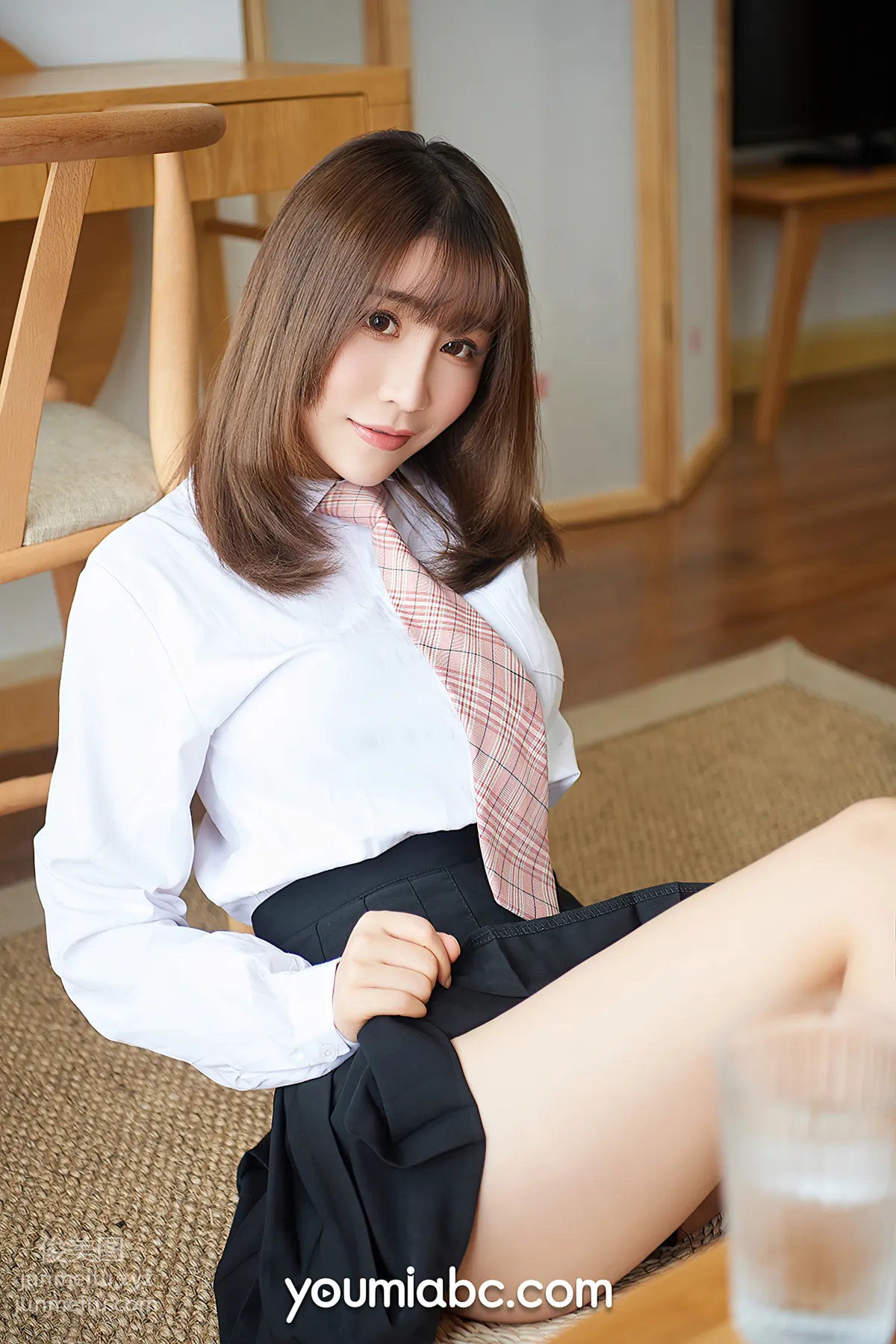 [YouMi尤蜜]2020.05.03 學生妹の制服誘惑 绯月櫻-Cherry[50P] 13