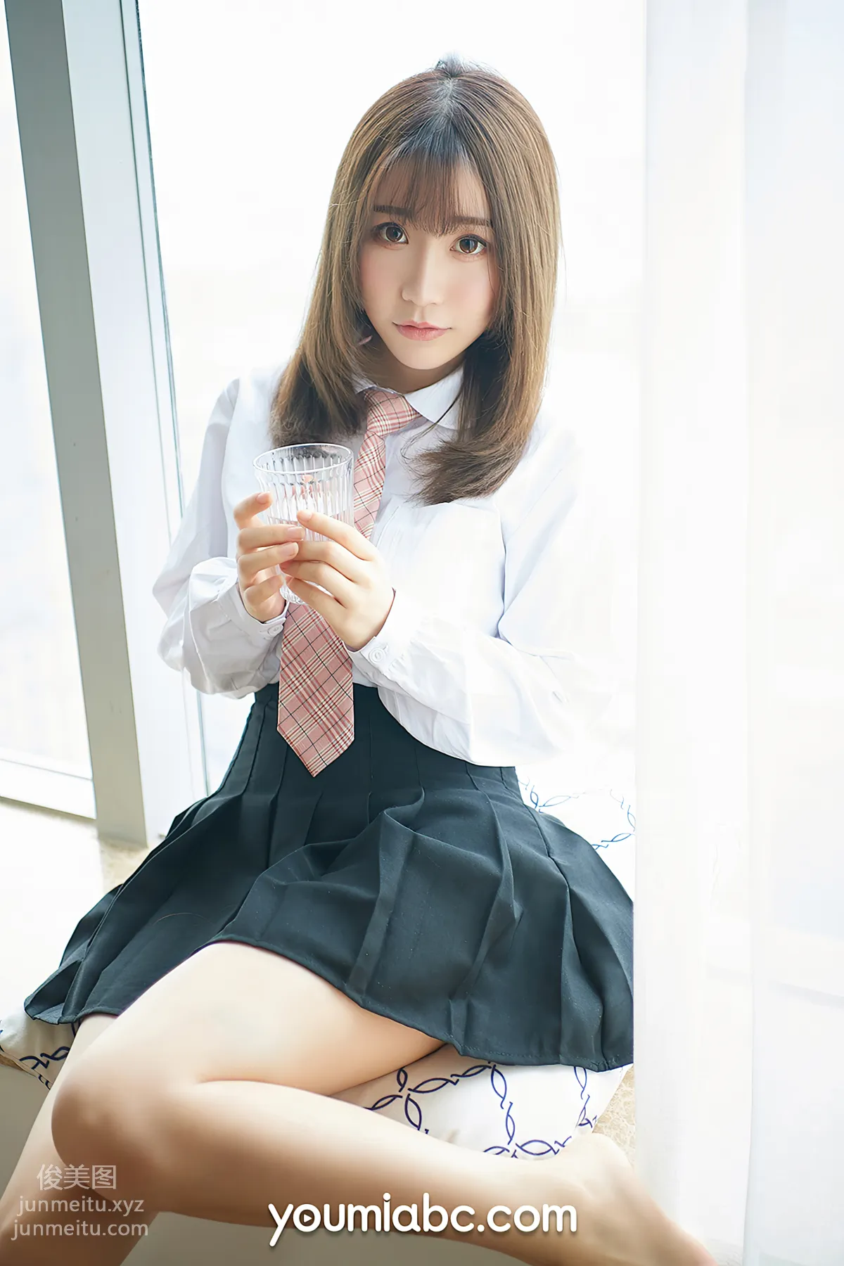[YouMi尤蜜]2020.05.03 學生妹の制服誘惑 绯月櫻-Cherry[50P] 16