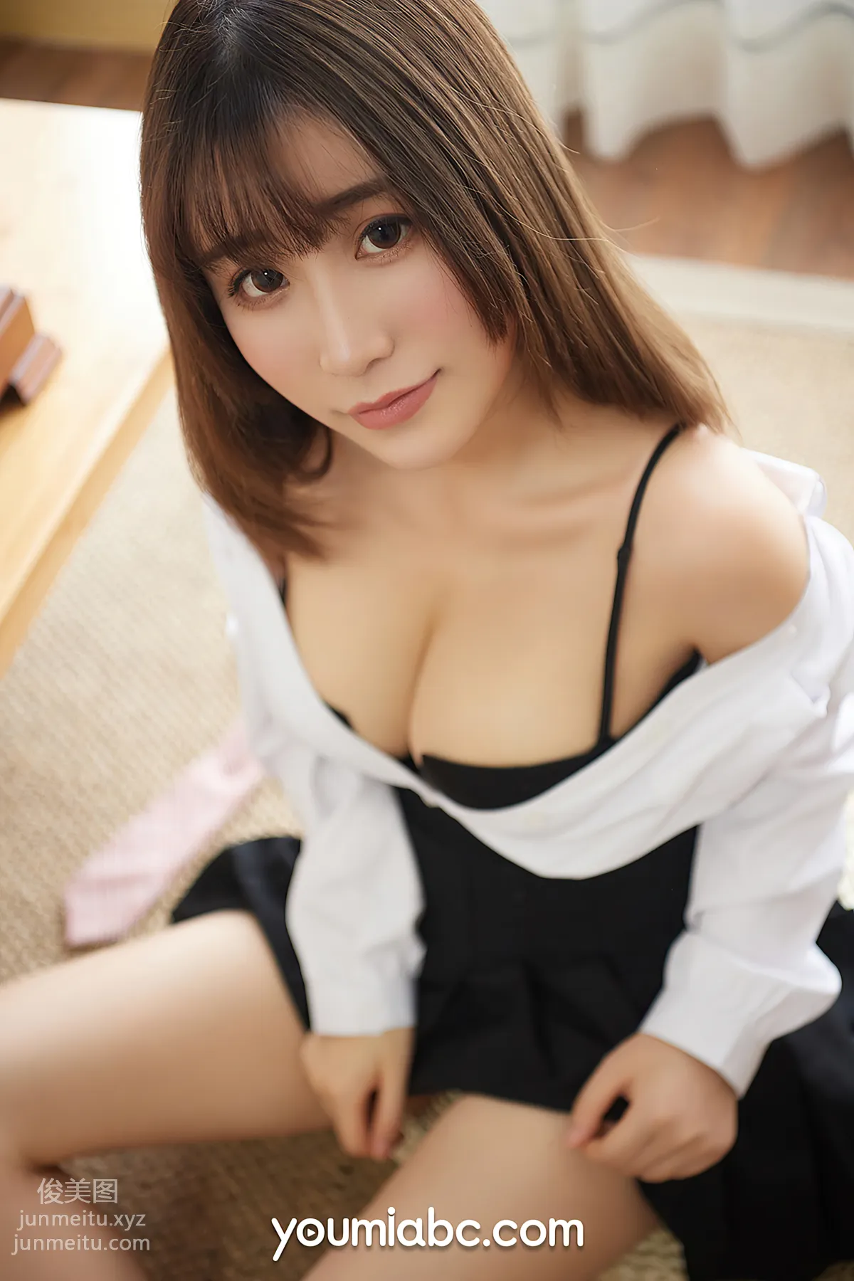 [YouMi尤蜜]2020.05.03 學生妹の制服誘惑 绯月櫻-Cherry[50P] 31