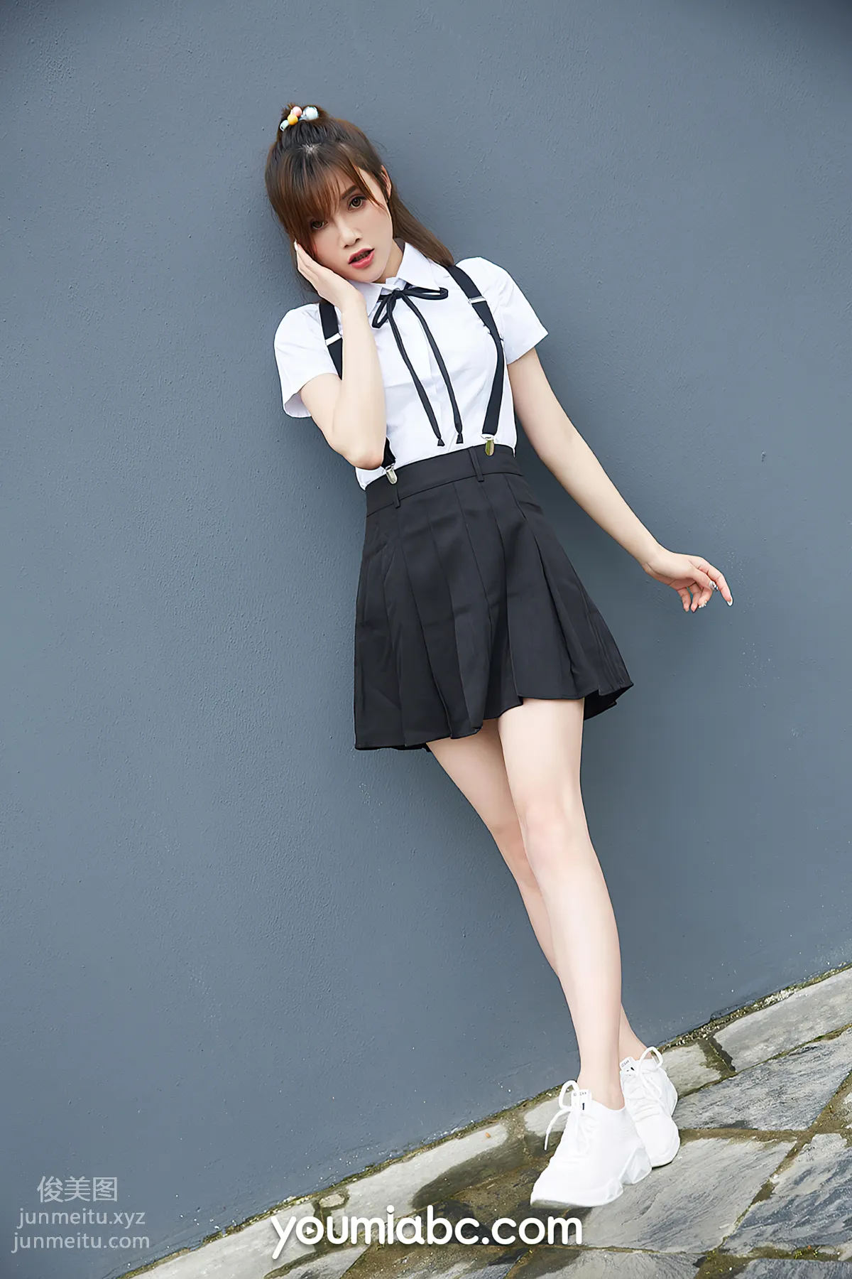 [YouMi尤蜜]2020.08.27 火辣女特工 奶茶Emily[35P] 2