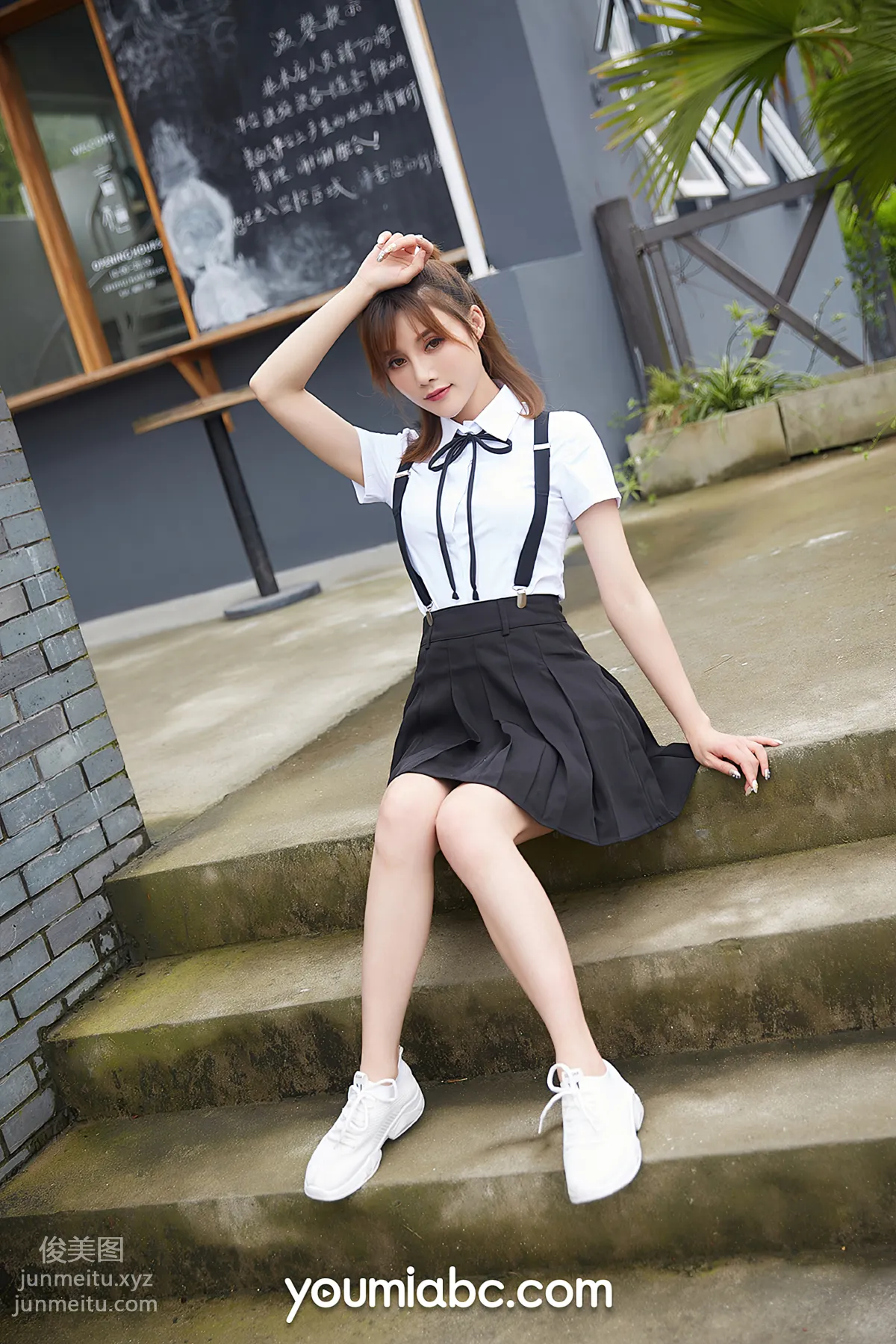 [YouMi尤蜜]2020.08.27 火辣女特工 奶茶Emily[35P] 10