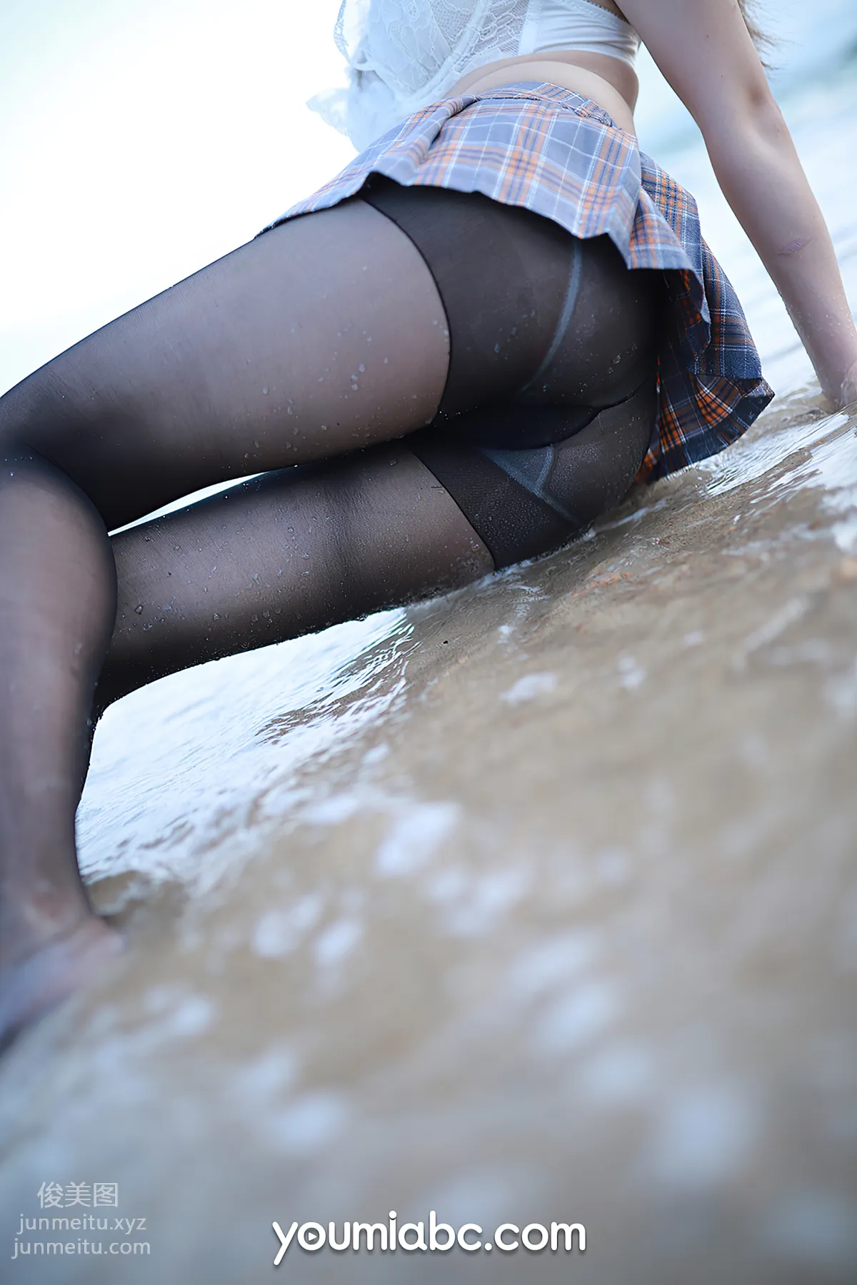 [YouMi尤蜜]2020.12.02 黑絲海域 抖娘利世[20P] 5