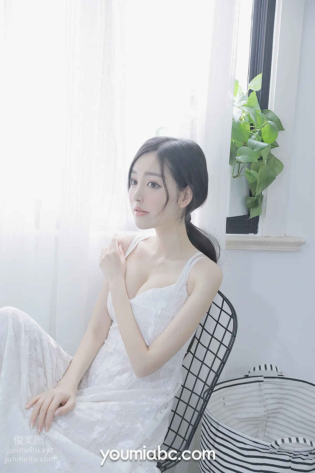 [YouMi尤蜜]2021.04.22 白裙少女 沈夢瑤[24P] 14