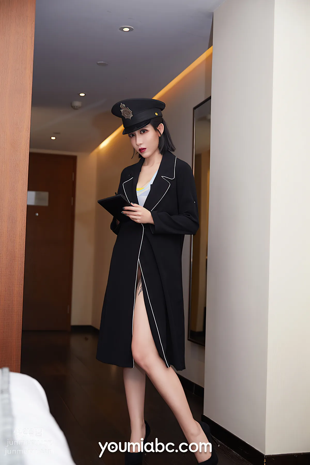 [YouMi尤蜜]2021.12.08 嬌蠻女警 安妮斯朵拉[36P] 1