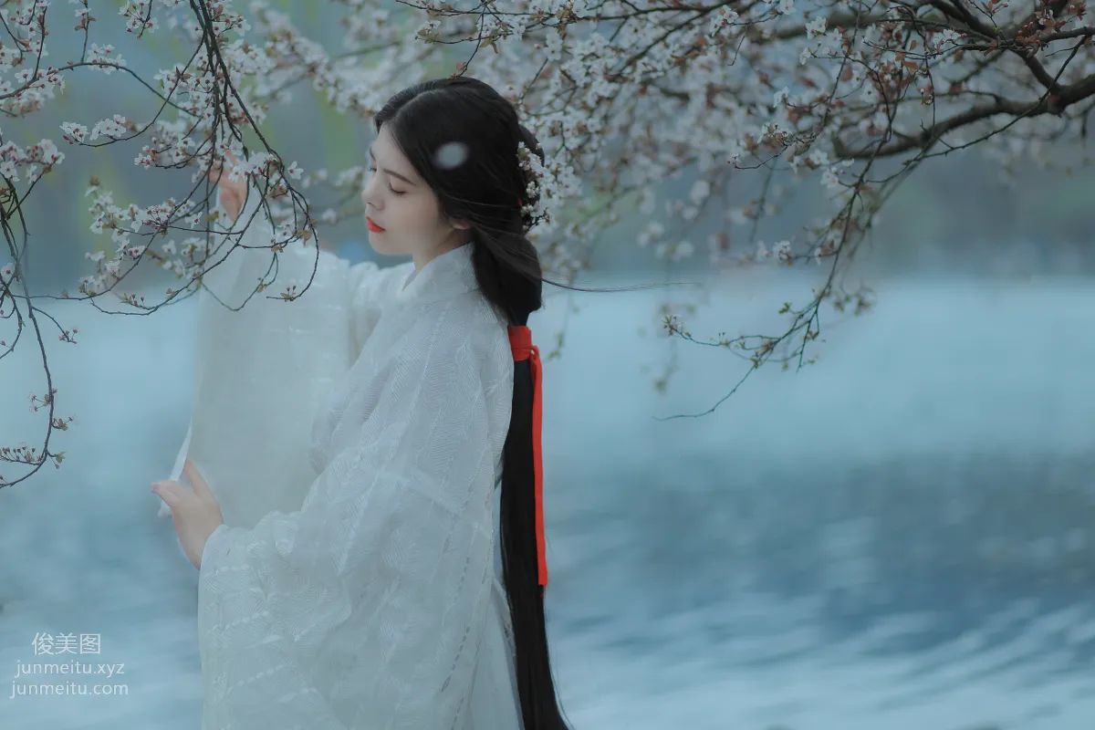 [YITUYU藝圖語]2021.12.31 杏花雨 晚晚 16