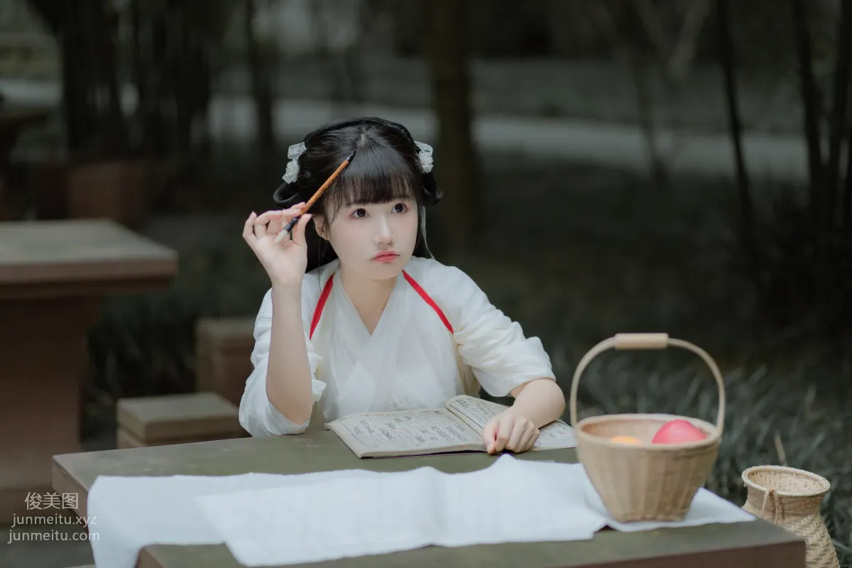 [YITUYU藝圖語]2022.01.18 豆蔻年華 周小兔呀[+1P／MB] 2