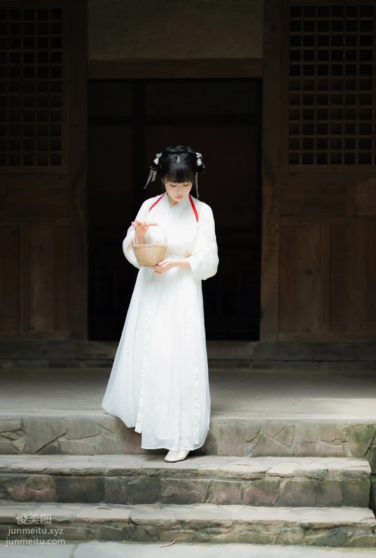 [YITUYU藝圖語]2022.01.18 豆蔻年華 周小兔呀[+1P／MB] 4