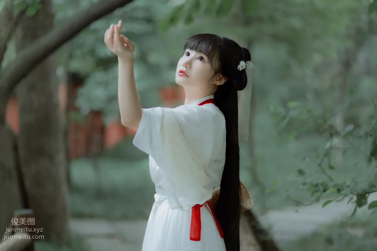 [YITUYU藝圖語]2022.01.18 豆蔻年華 周小兔呀[+1P／MB] 15
