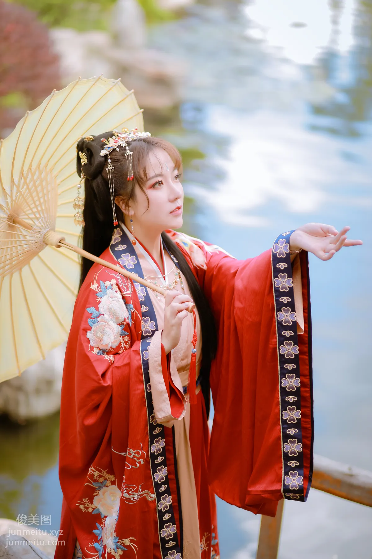 [YITUYU藝圖語]2022.01.20 麗人遊園 熹熹 3