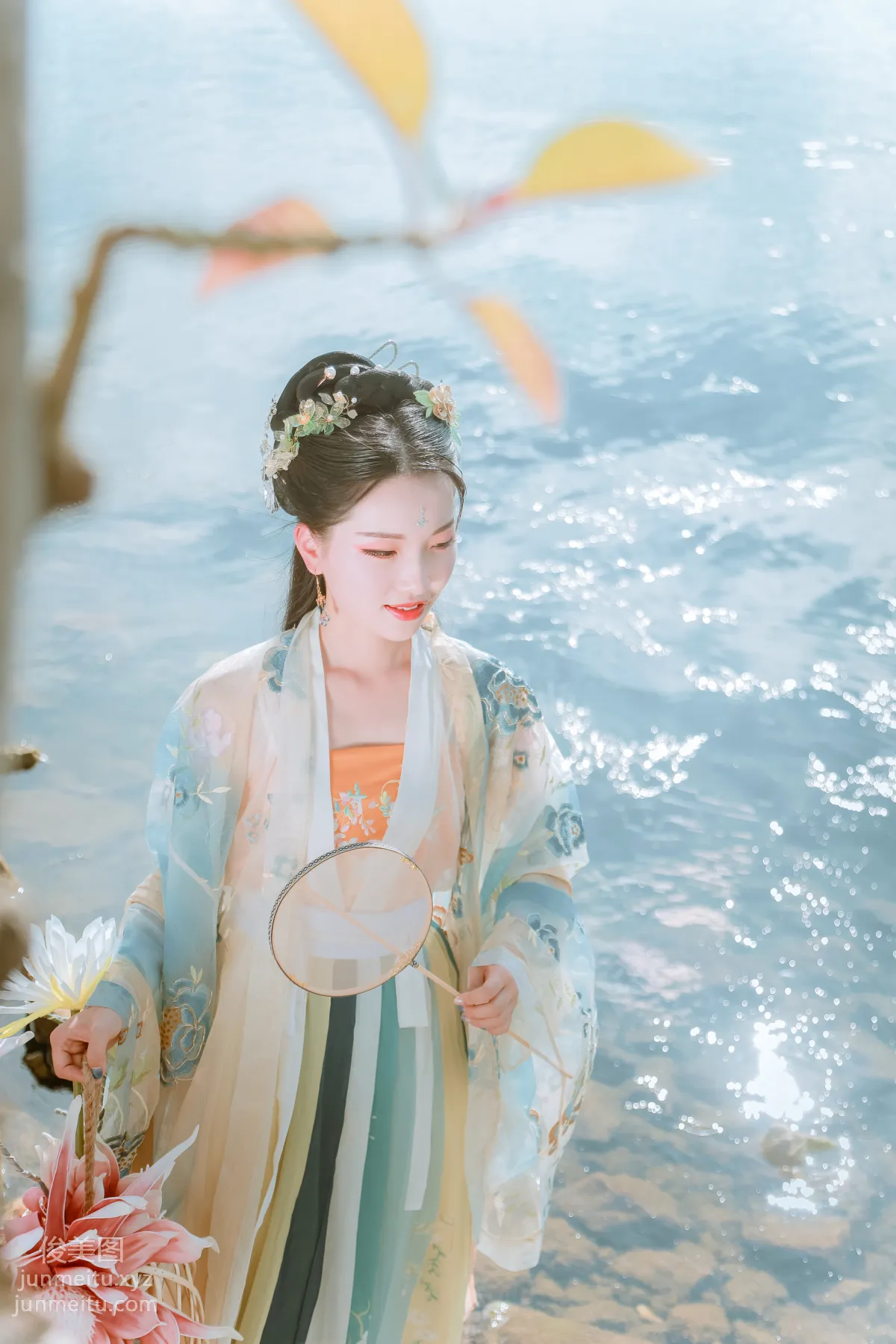 [YITUYU藝圖語]2022.01.29 清水出芙蓉 Julie 5