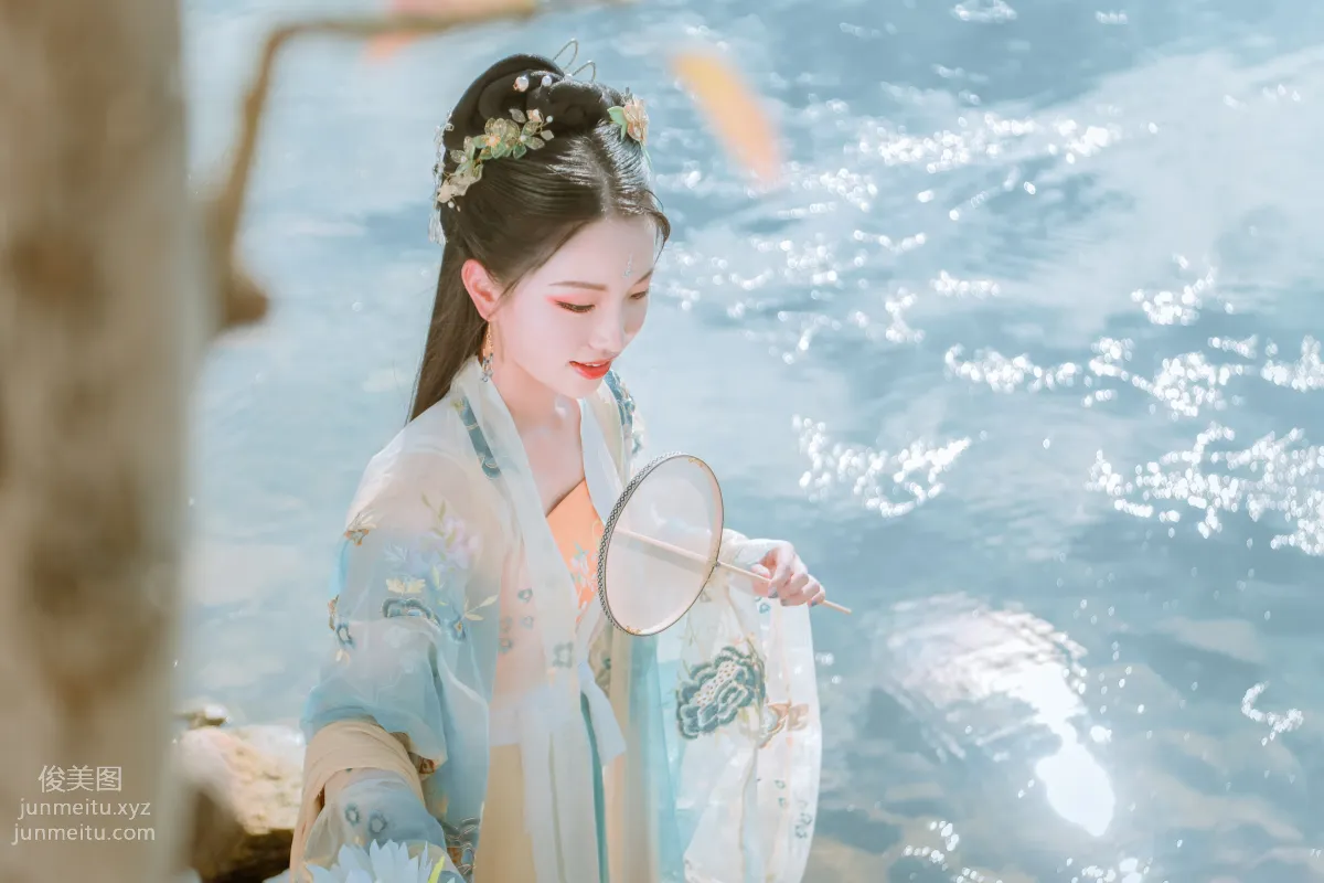 [YITUYU藝圖語]2022.01.29 清水出芙蓉 Julie 6