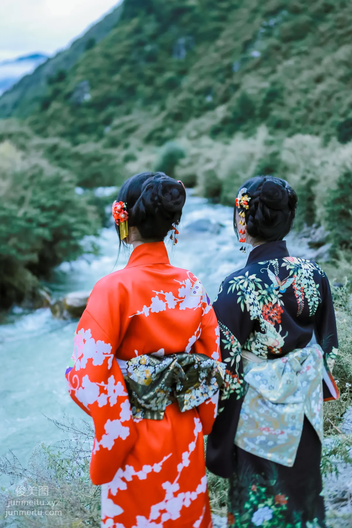 [YITUYU藝圖語]2022.02.01 青山綠水間 婷婷 12