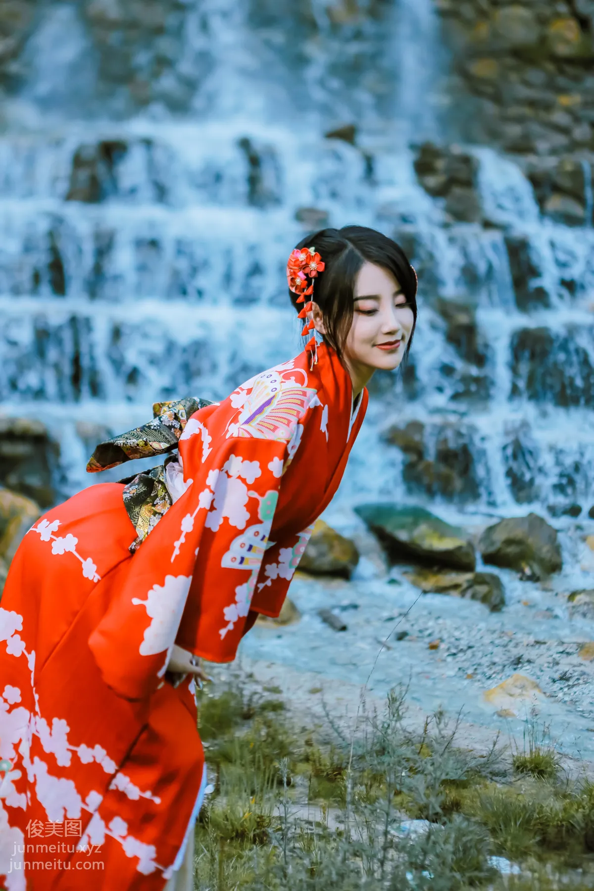[YITUYU藝圖語]2022.02.01 青山綠水間 婷婷 14