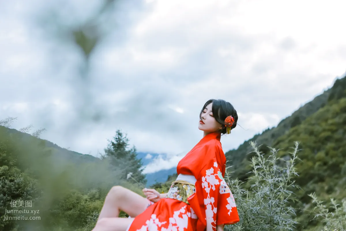 [YITUYU藝圖語]2022.02.01 青山綠水間 婷婷 16