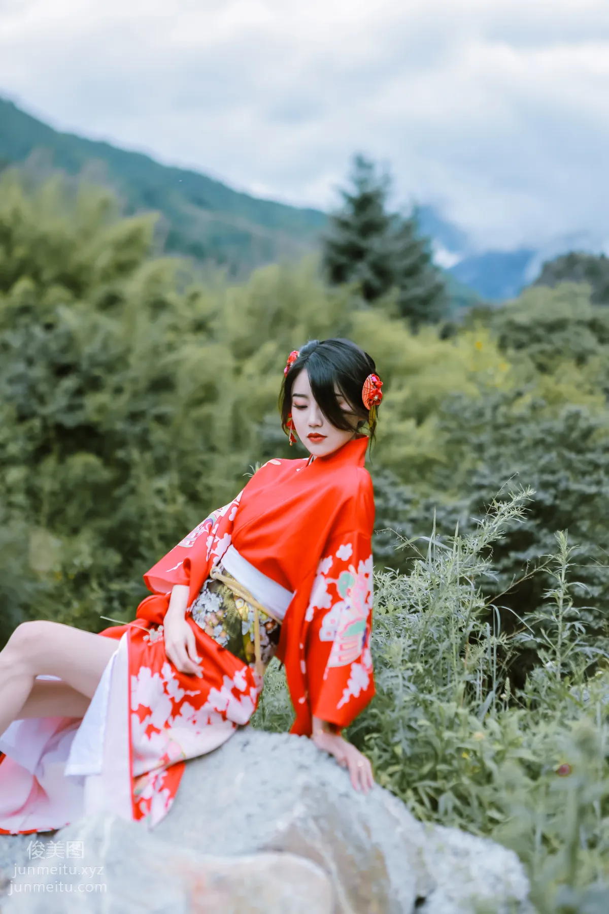 [YITUYU藝圖語]2022.02.01 青山綠水間 婷婷 18