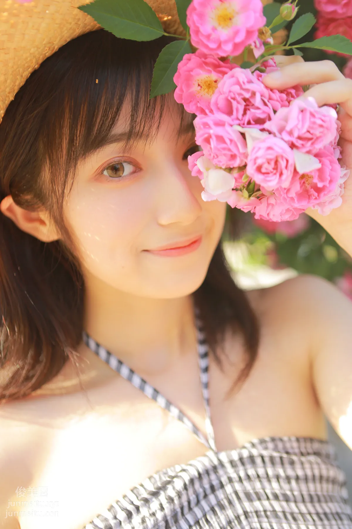 [藝圖語] 2022.05.18 薔薇遲開 月半了吧 10