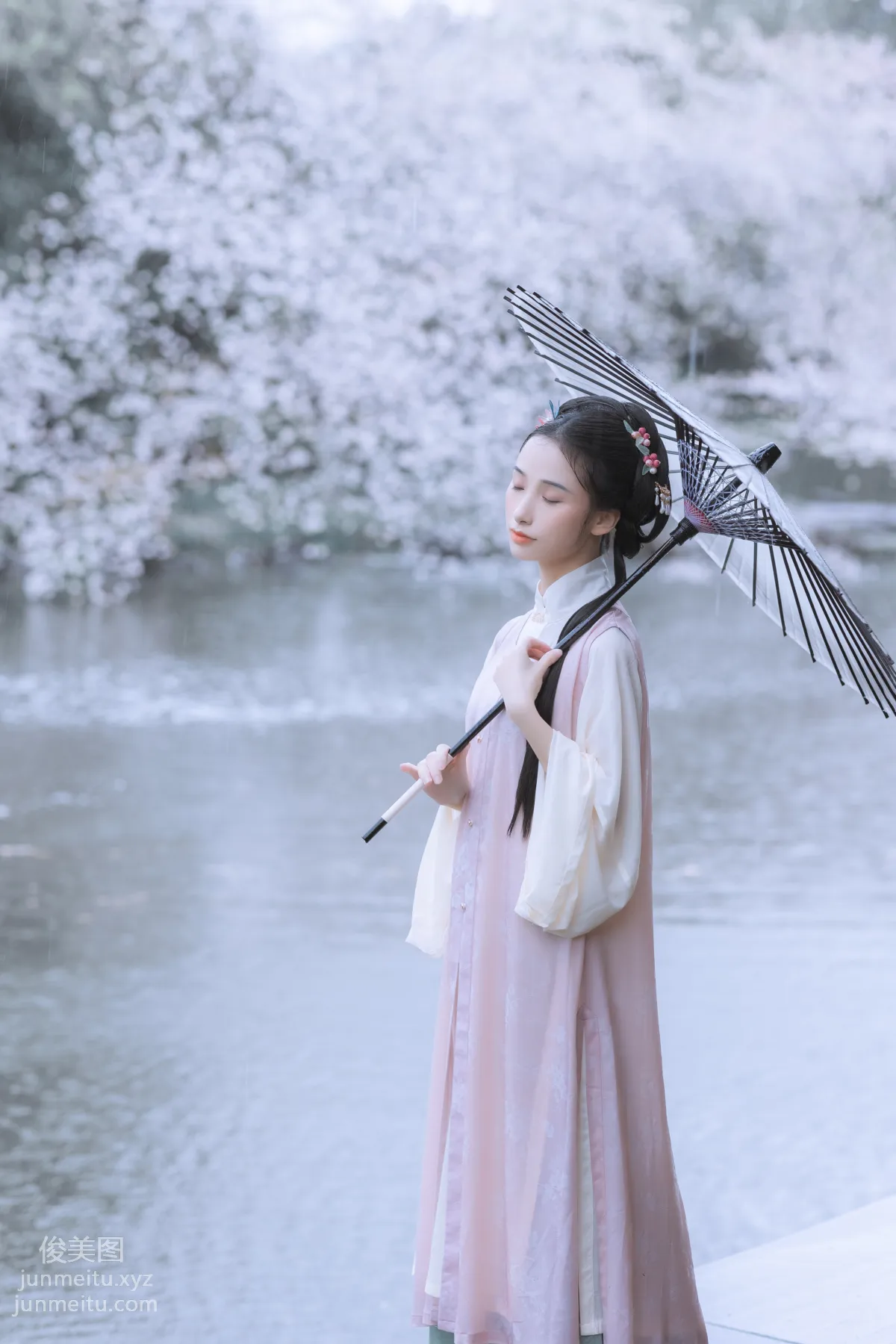 [藝圖語] 2022.05.25 雨櫻花 眸小妖 10