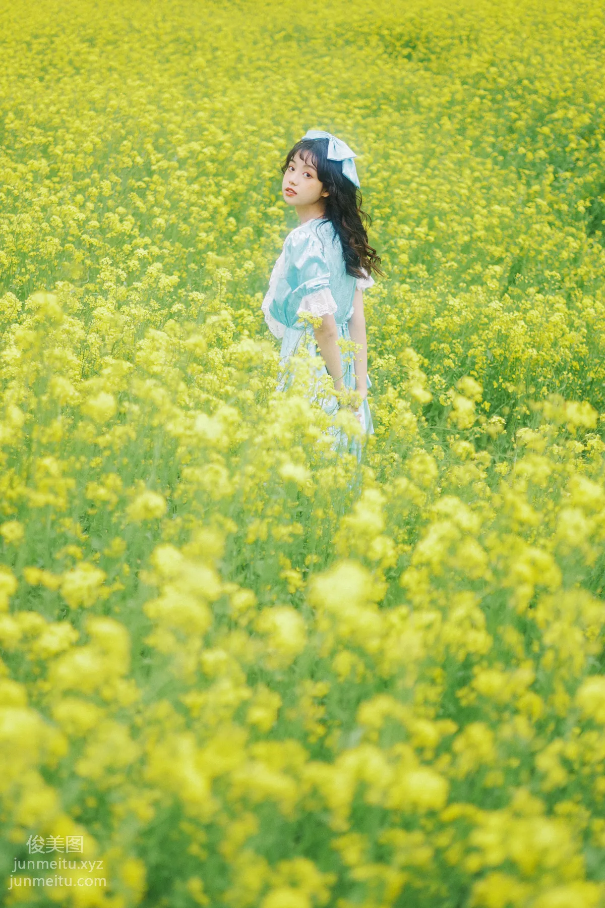 [藝圖語] 2022.05.26 黃色花海 芊芊 3