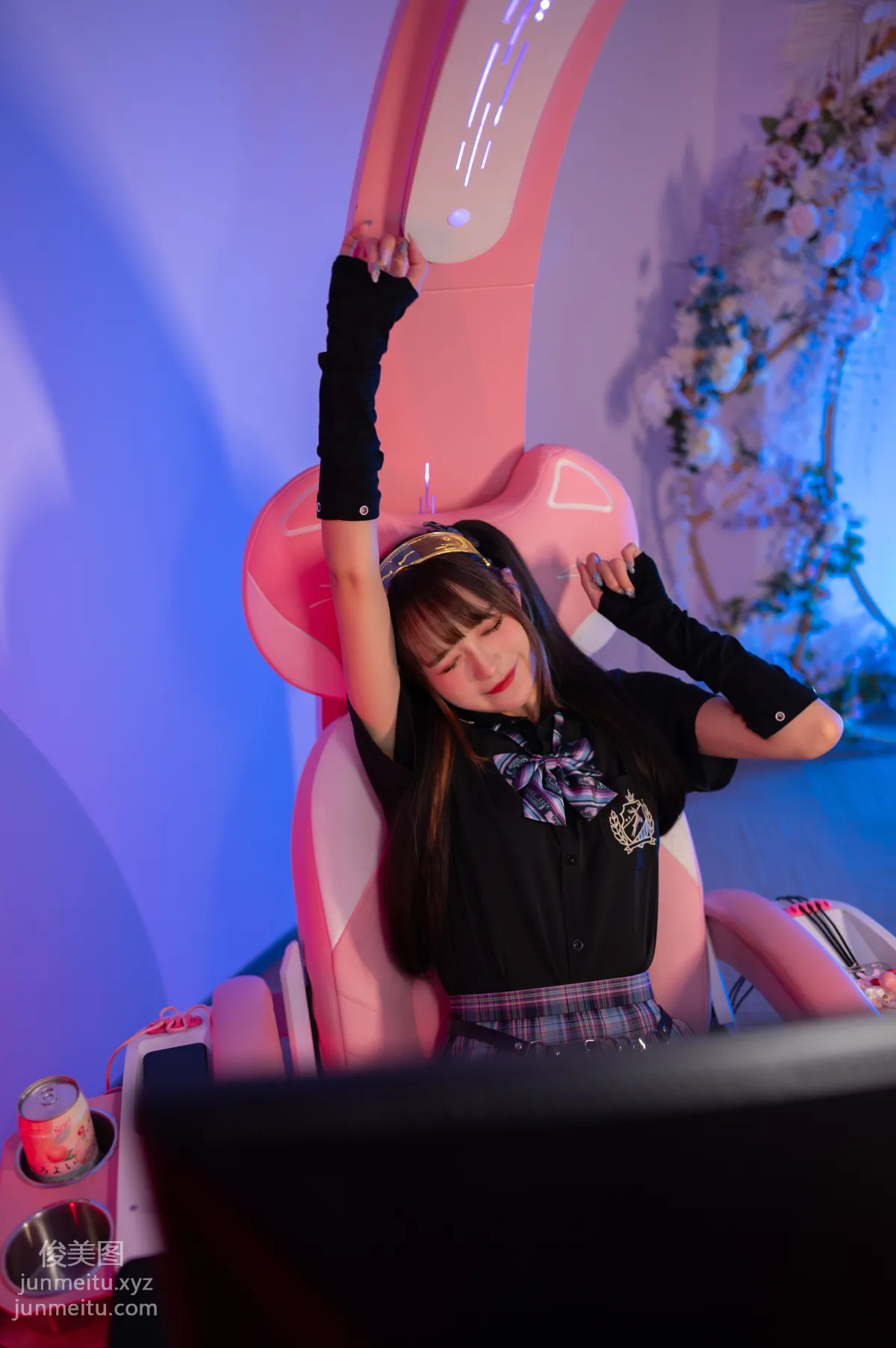 [藝圖語] 2022.06.09 電競少女 兔子Zzz不吃胡蘿蔔 22