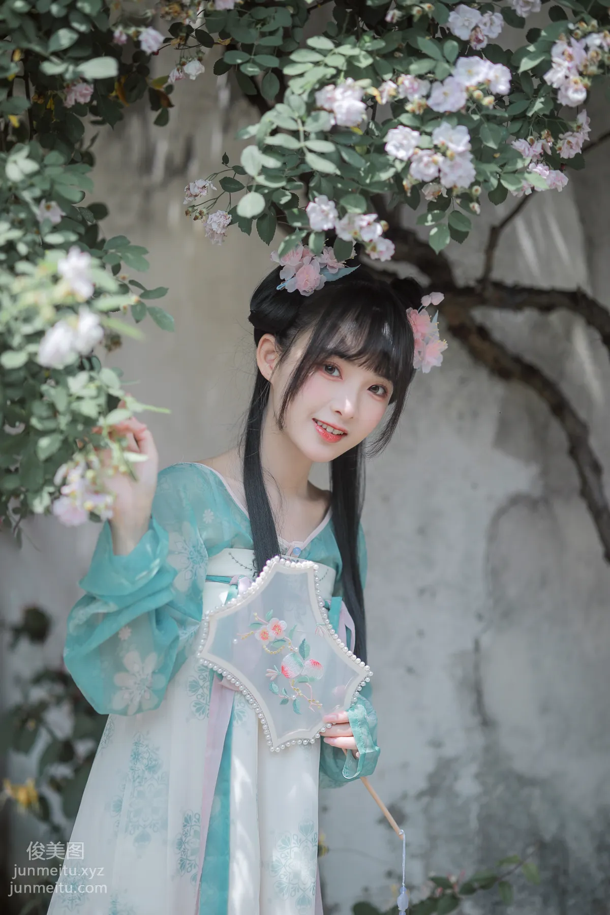 [藝圖語] 2022.06.14 漸開荷芰落薔薇 莉莉崽w 14