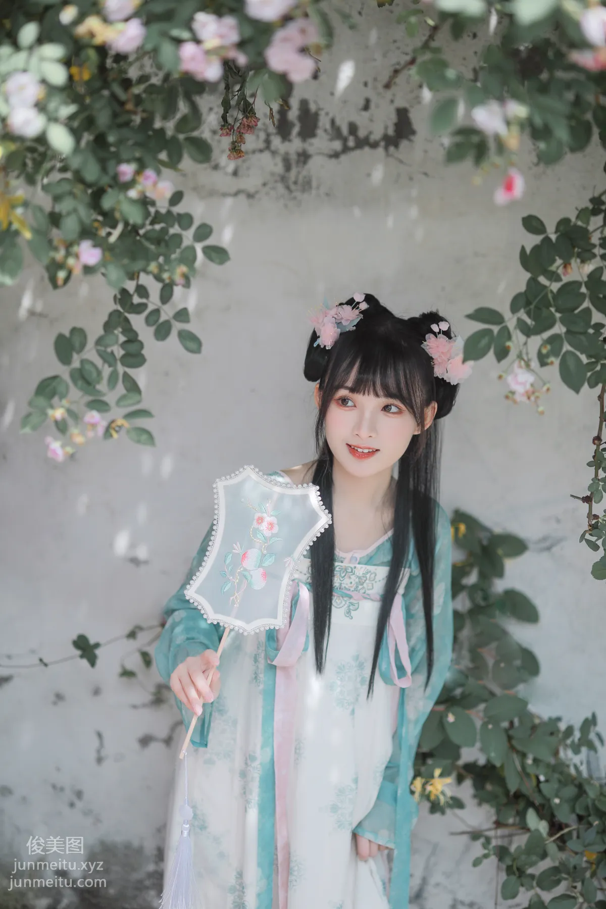 [藝圖語] 2022.06.14 漸開荷芰落薔薇 莉莉崽w 18