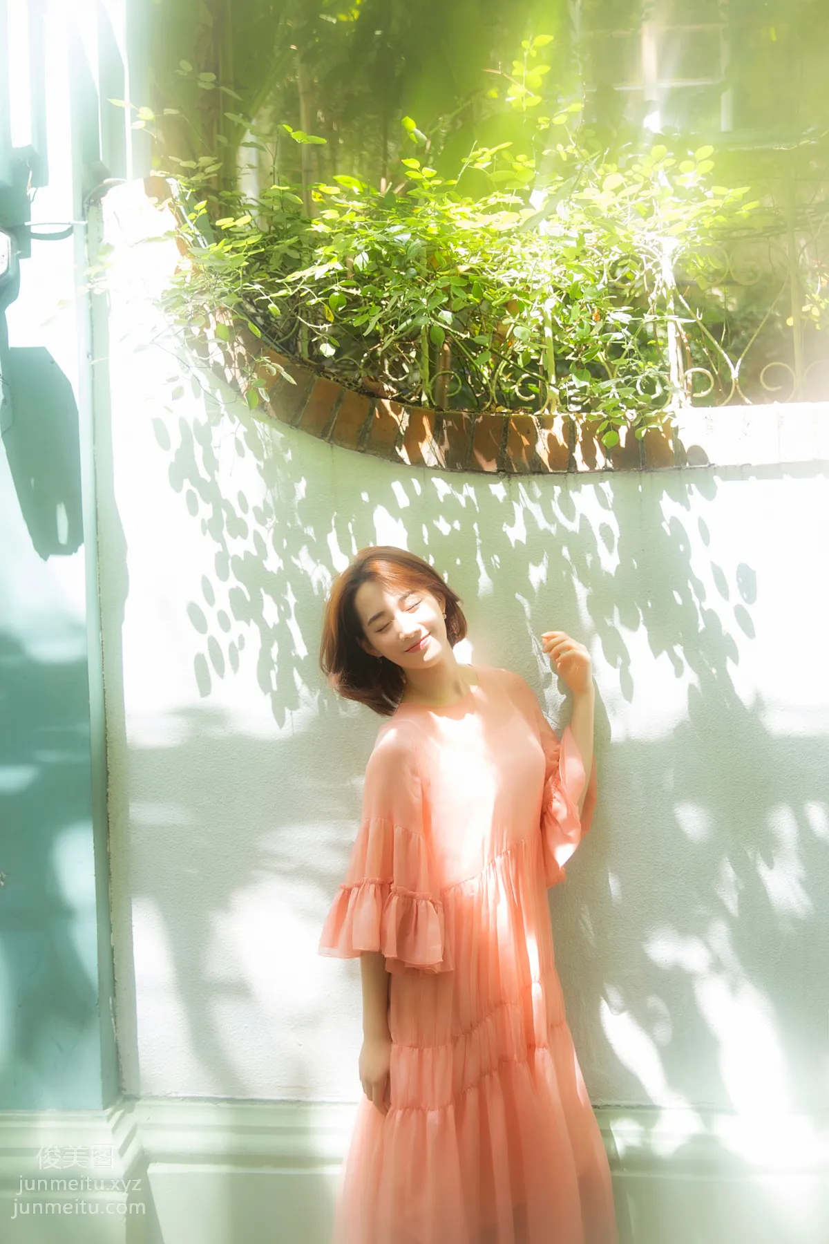 [藝圖語] 2022.06.18 原來有些女生真的會發光 趙婧祎zHAoJinGyI 19