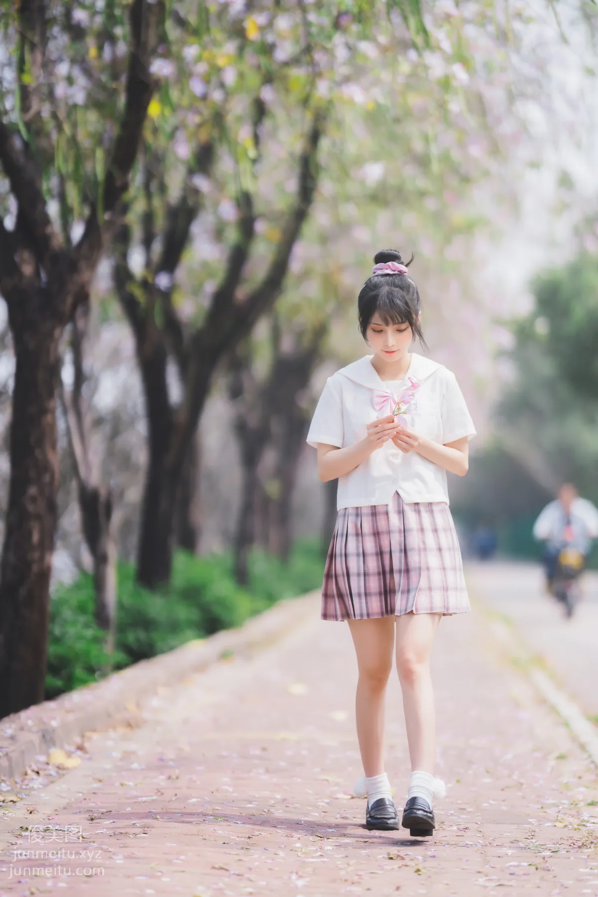 [藝圖語] 2022.06.21 花與少女 思涼poi 28