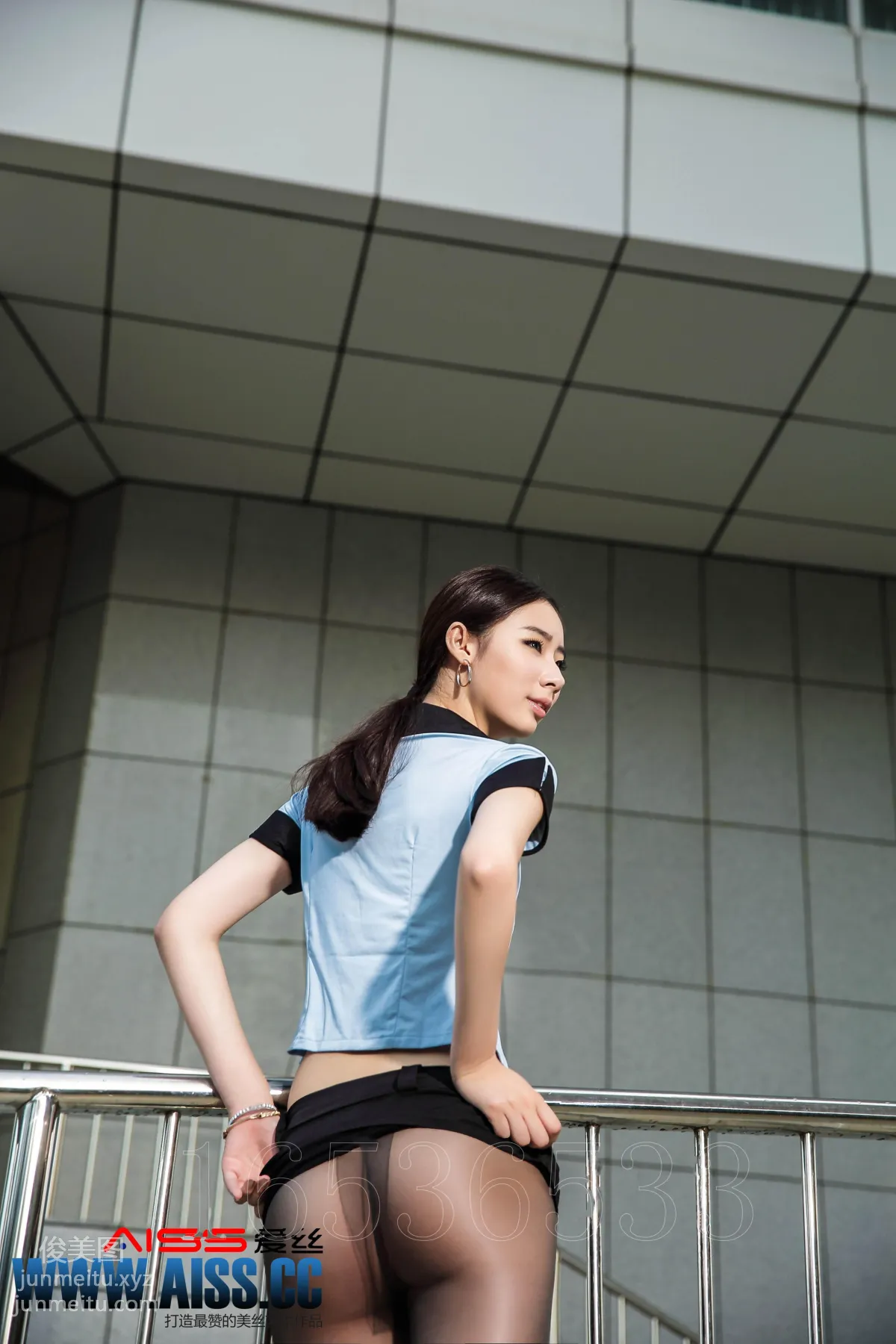 AISS愛絲 黃金會員版 F5023 長腿女警 [68P] 5